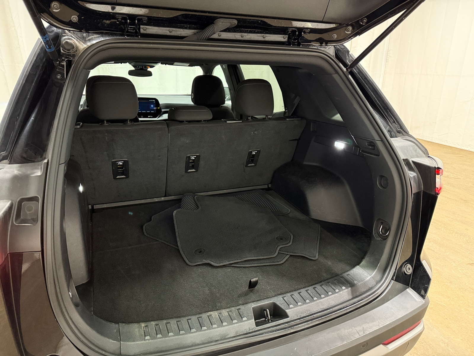 Thumbnail: 2025 Chevrolet Equinox - 7