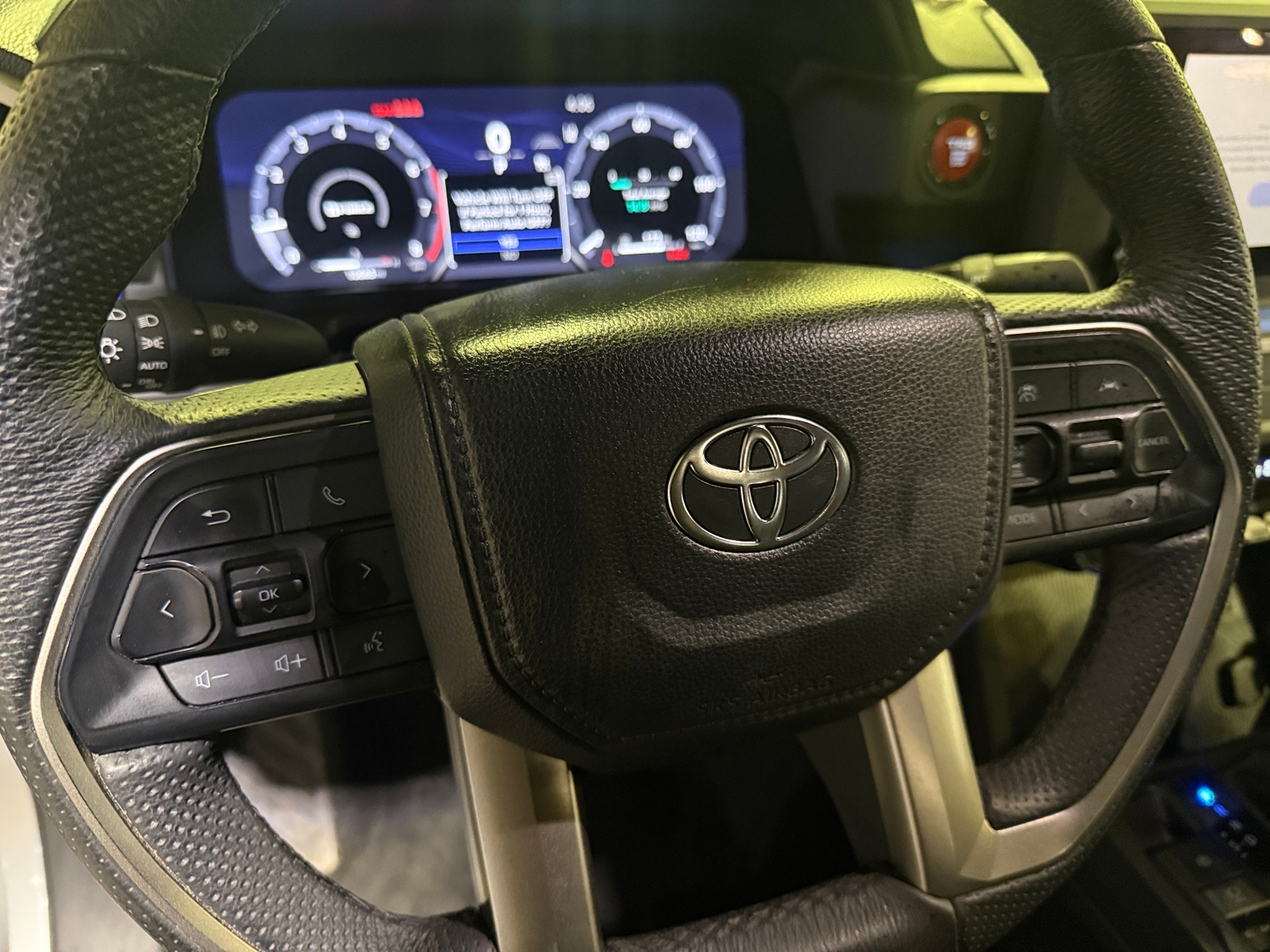 Thumbnail: 2025 Toyota Tacoma - 5