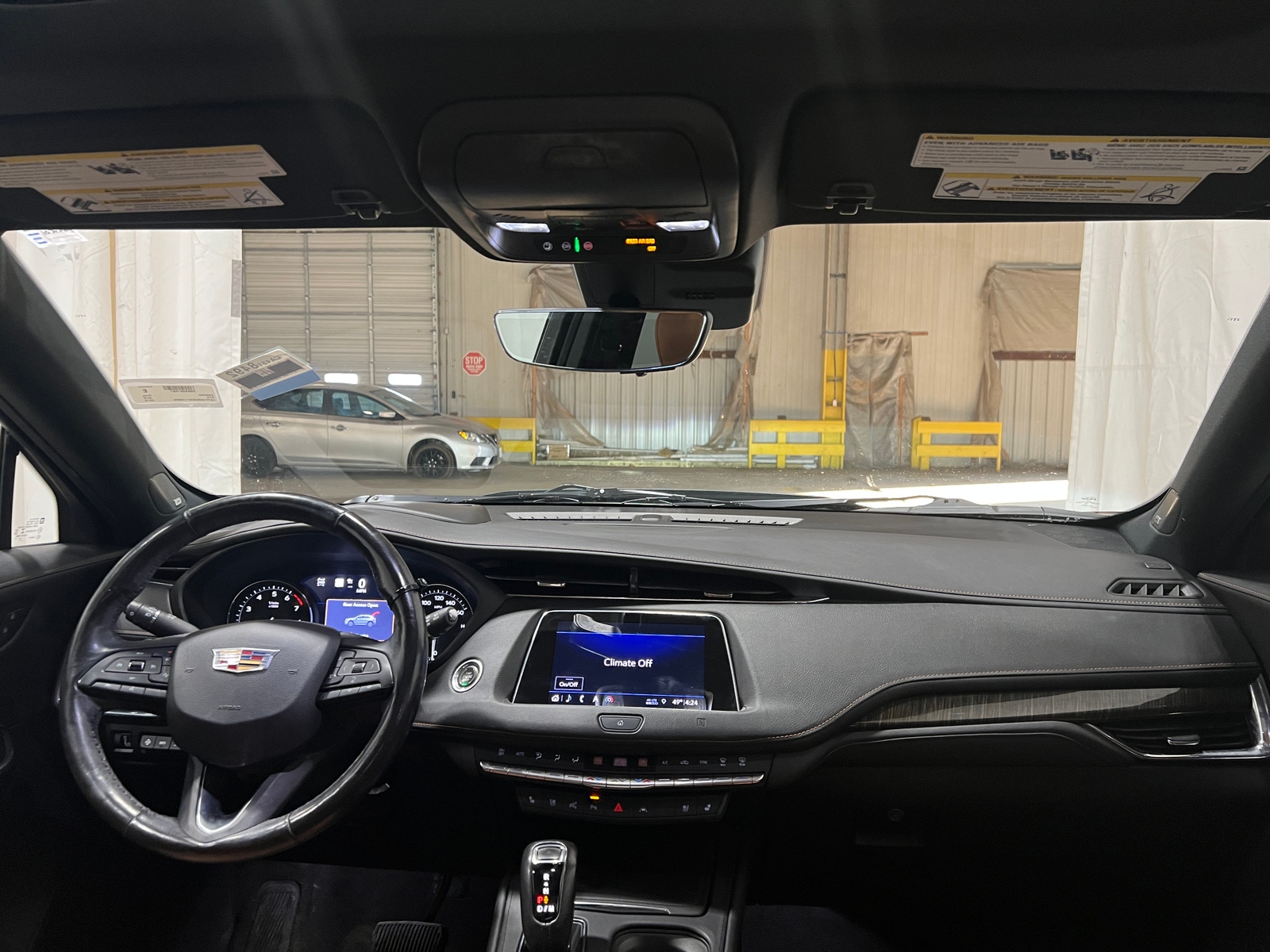 Thumbnail: 2019 Cadillac XT4 - 2