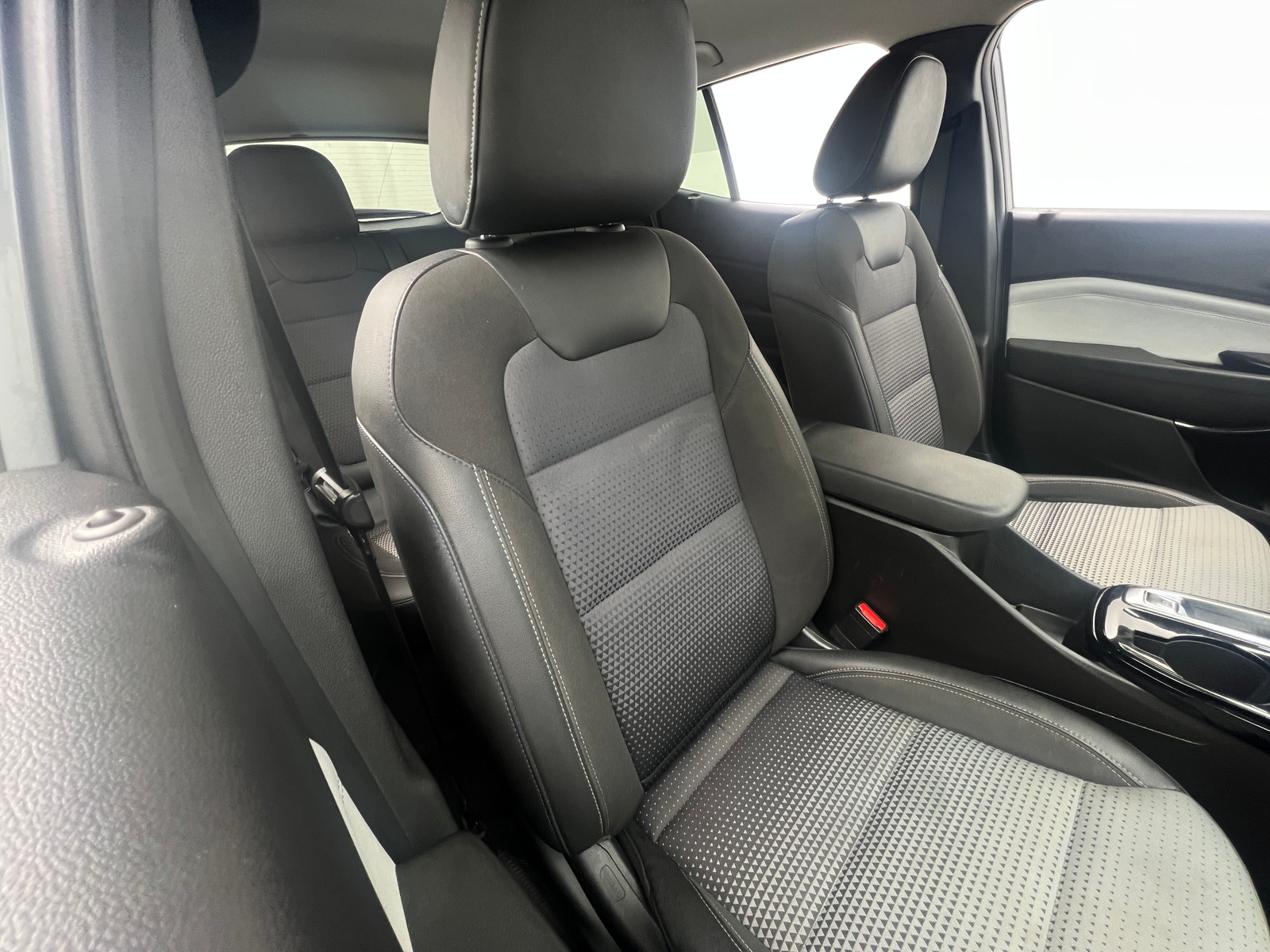 Thumbnail: 2024 Chevrolet Trax - 2