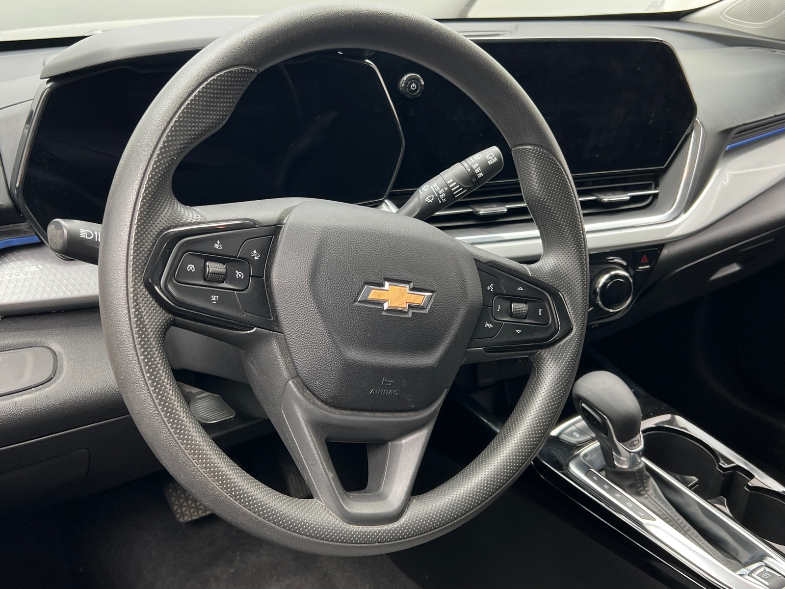 Thumbnail: 2024 Chevrolet Trax - 5