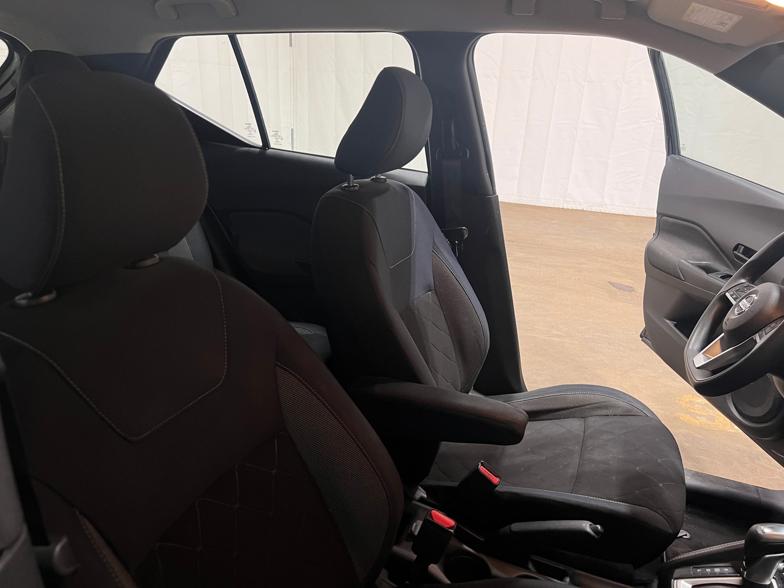 Thumbnail: 2018 Nissan Kicks - 2