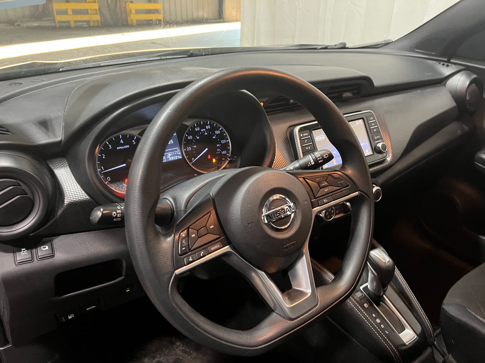 Thumbnail: 2018 Nissan Kicks - 5