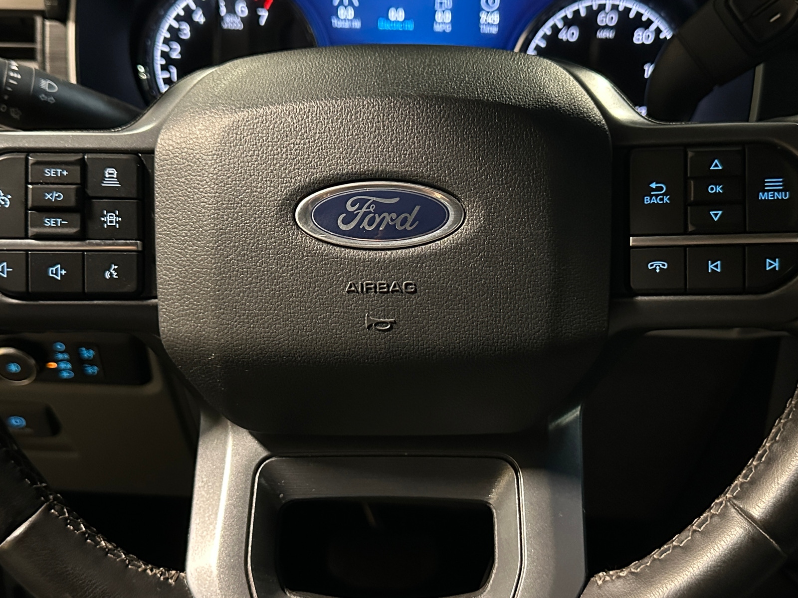 Thumbnail: 2023 Ford Econoline - 5