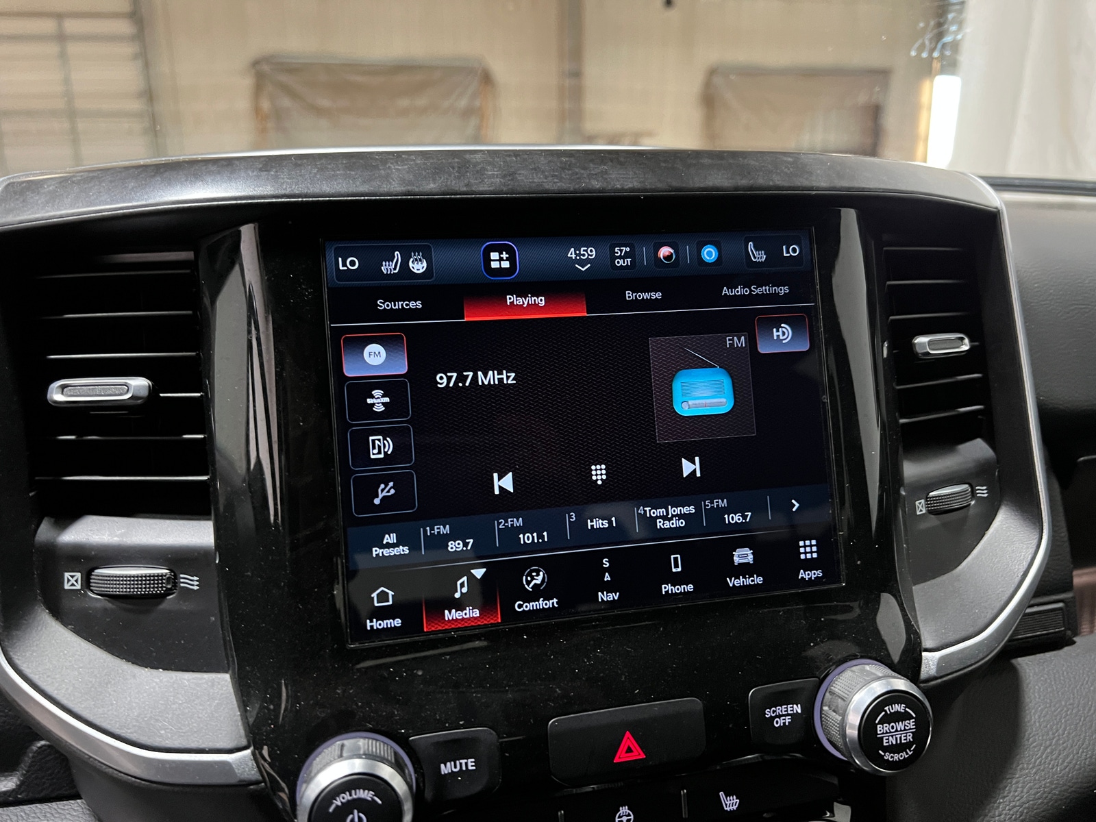 Thumbnail: 2022 RAM 1500 - 4