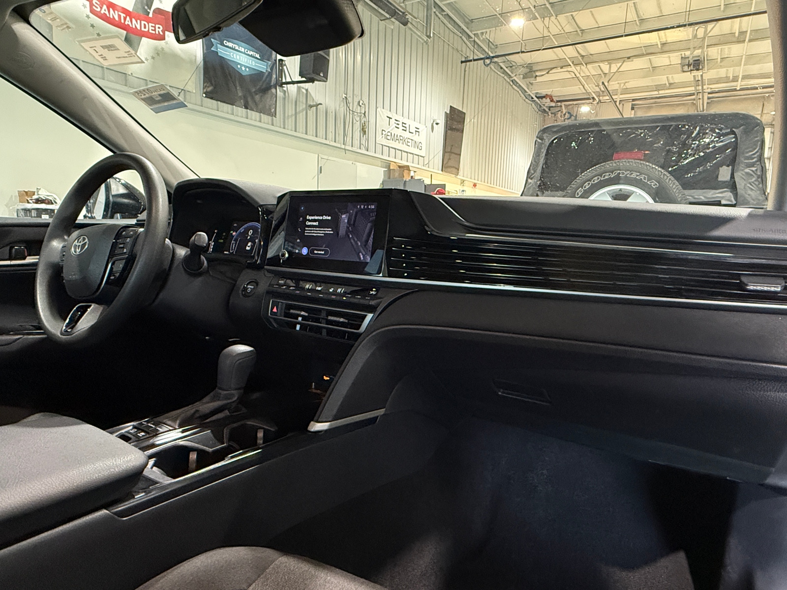 Thumbnail: 2025 Toyota Camry - 3