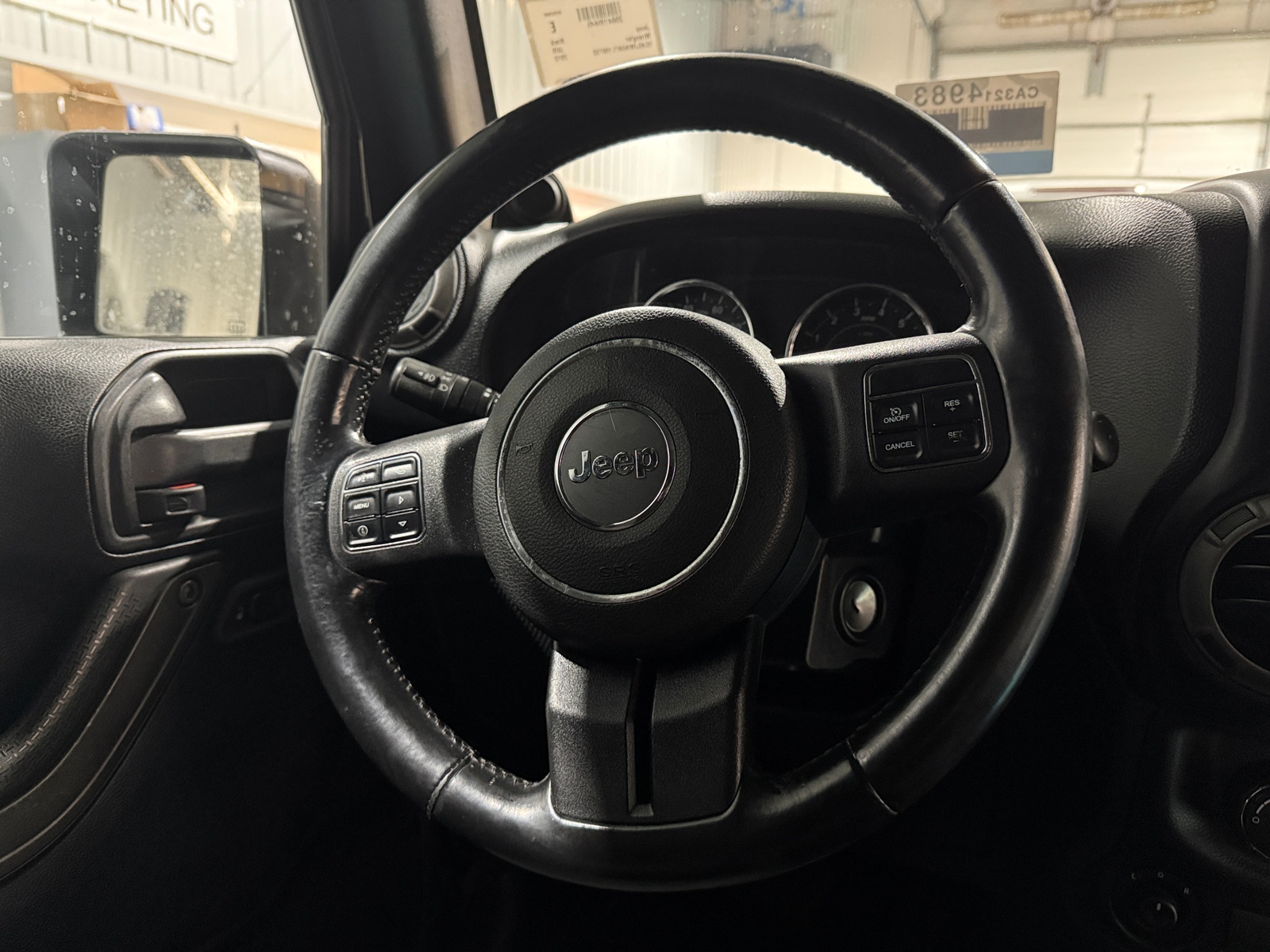 Thumbnail: 2012 Jeep Wrangler - 5