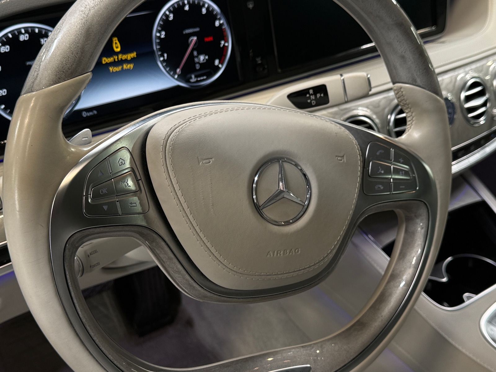 Thumbnail: 2016 Mercedes-Benz S-Class - 4