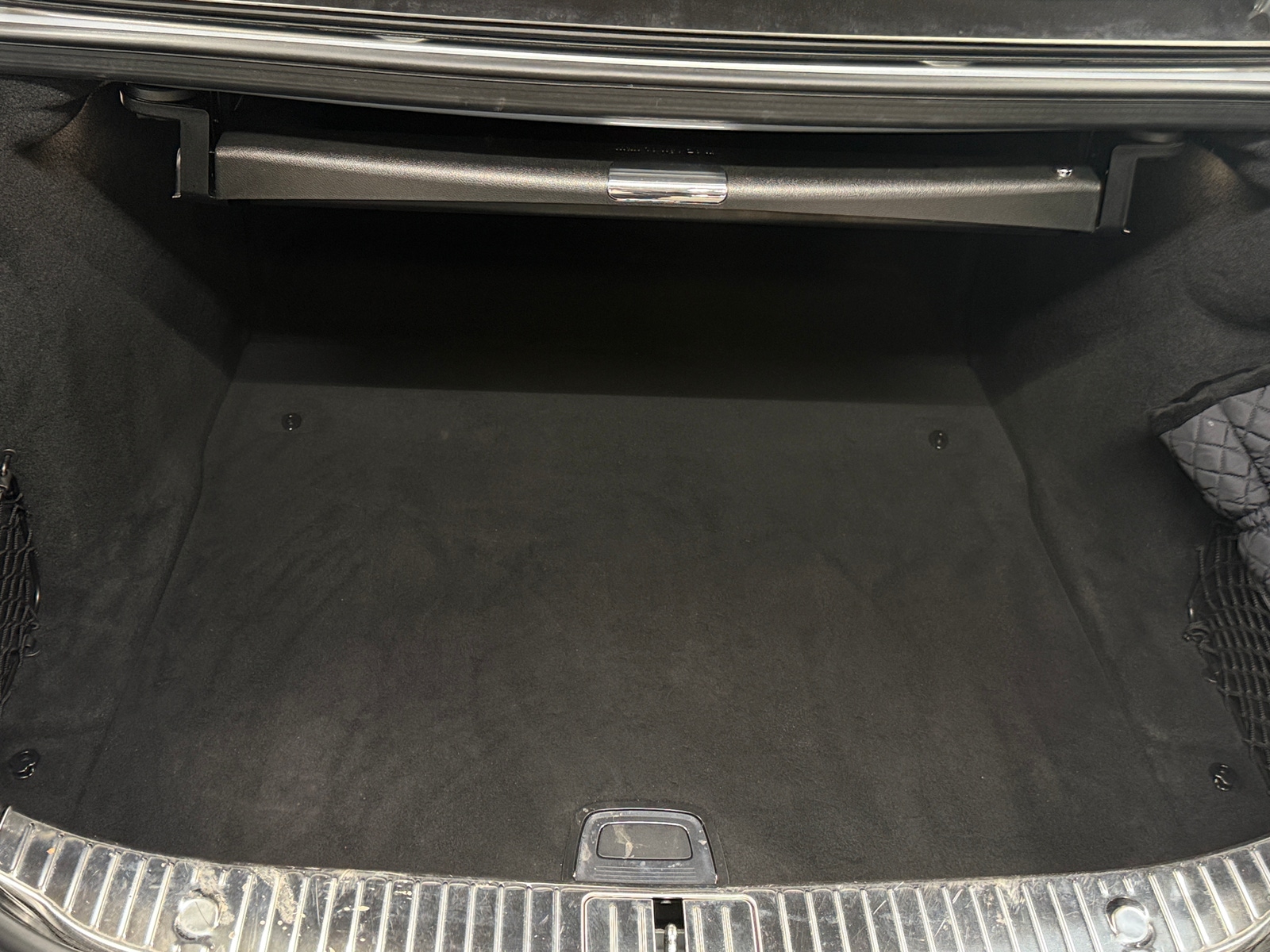 Thumbnail: 2016 Mercedes-Benz S-Class - 6