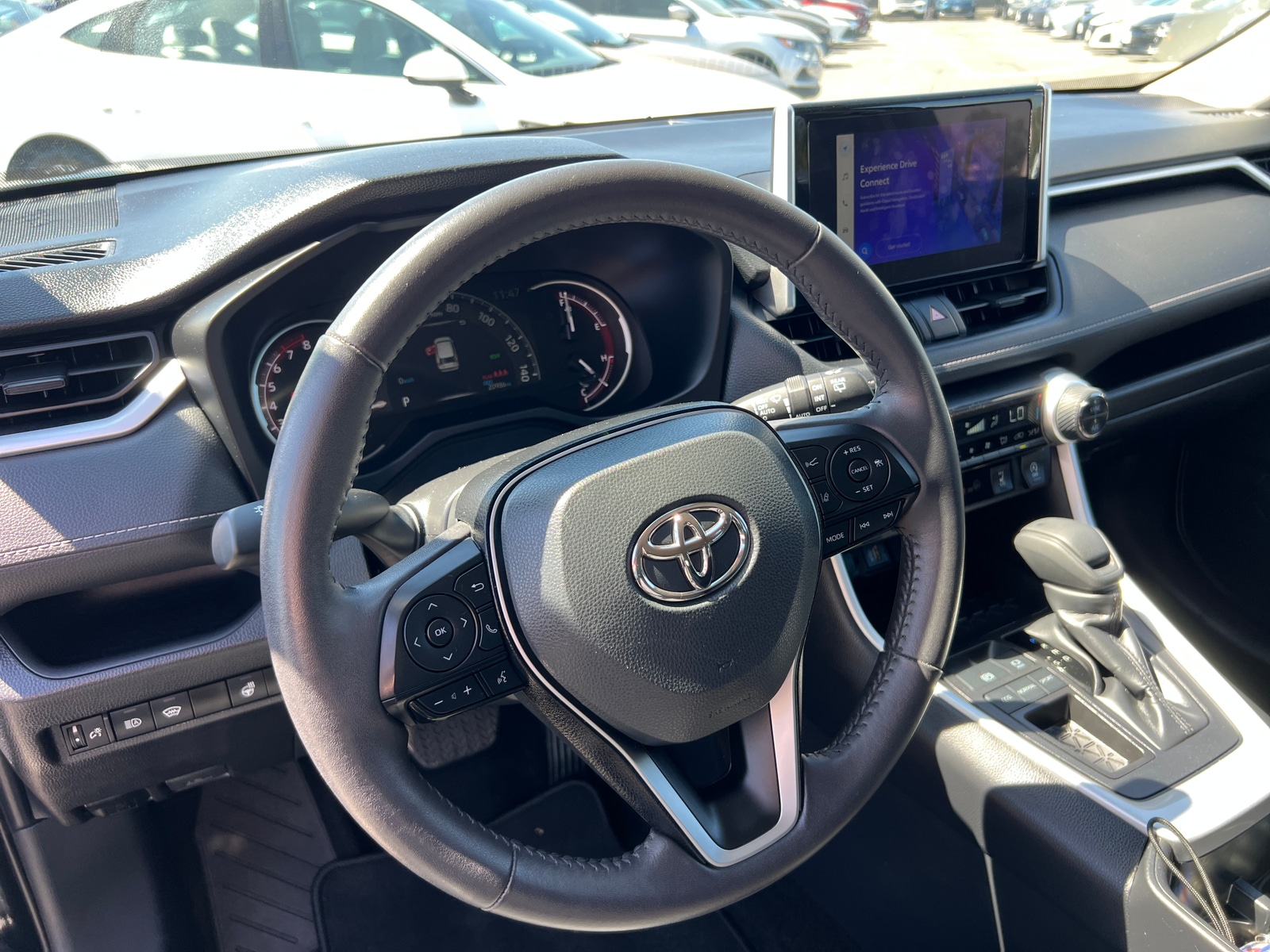 Thumbnail: 2025 Toyota RAV4 - 5