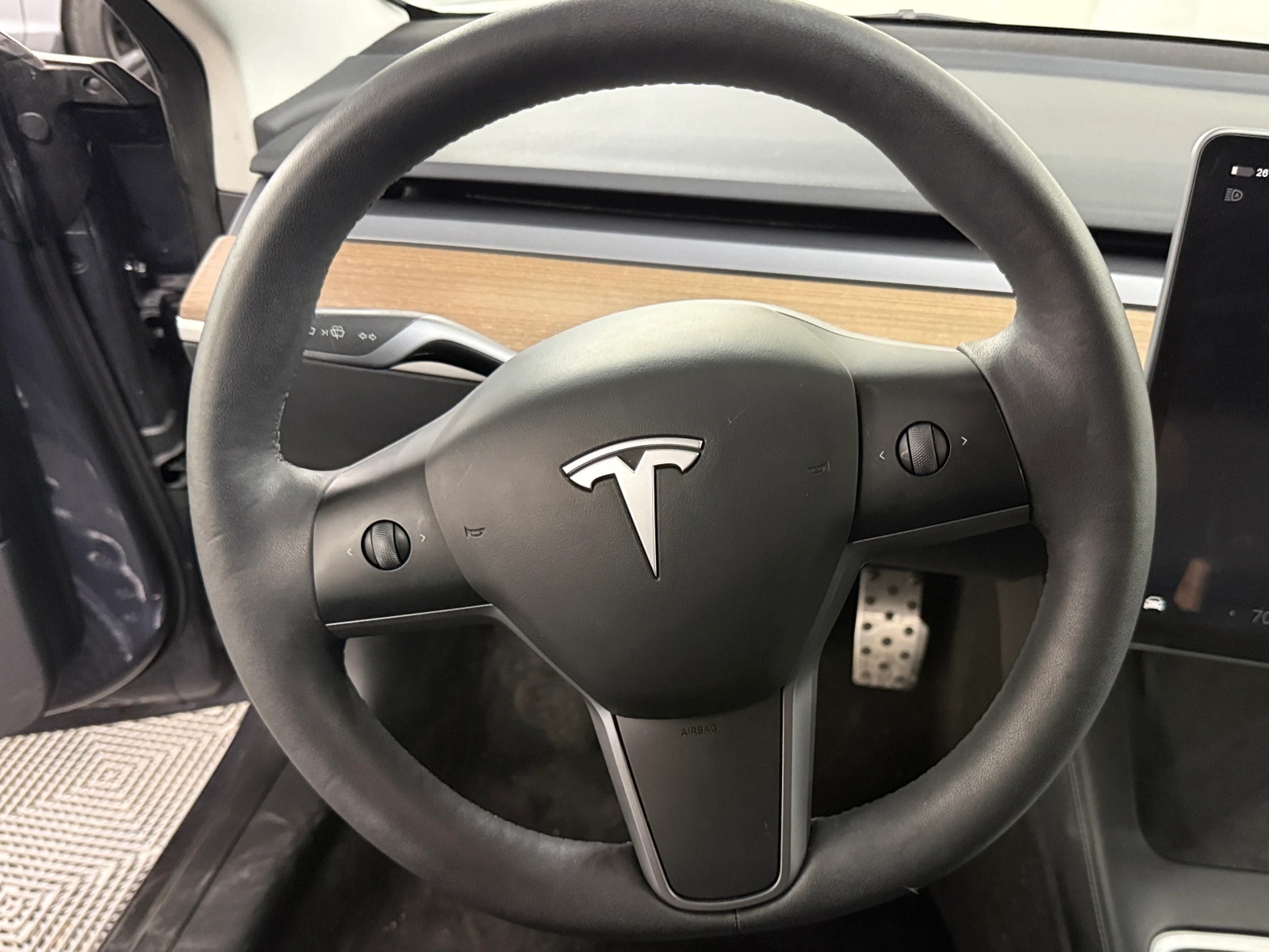 Thumbnail: 2023 Tesla Model 3 - 2