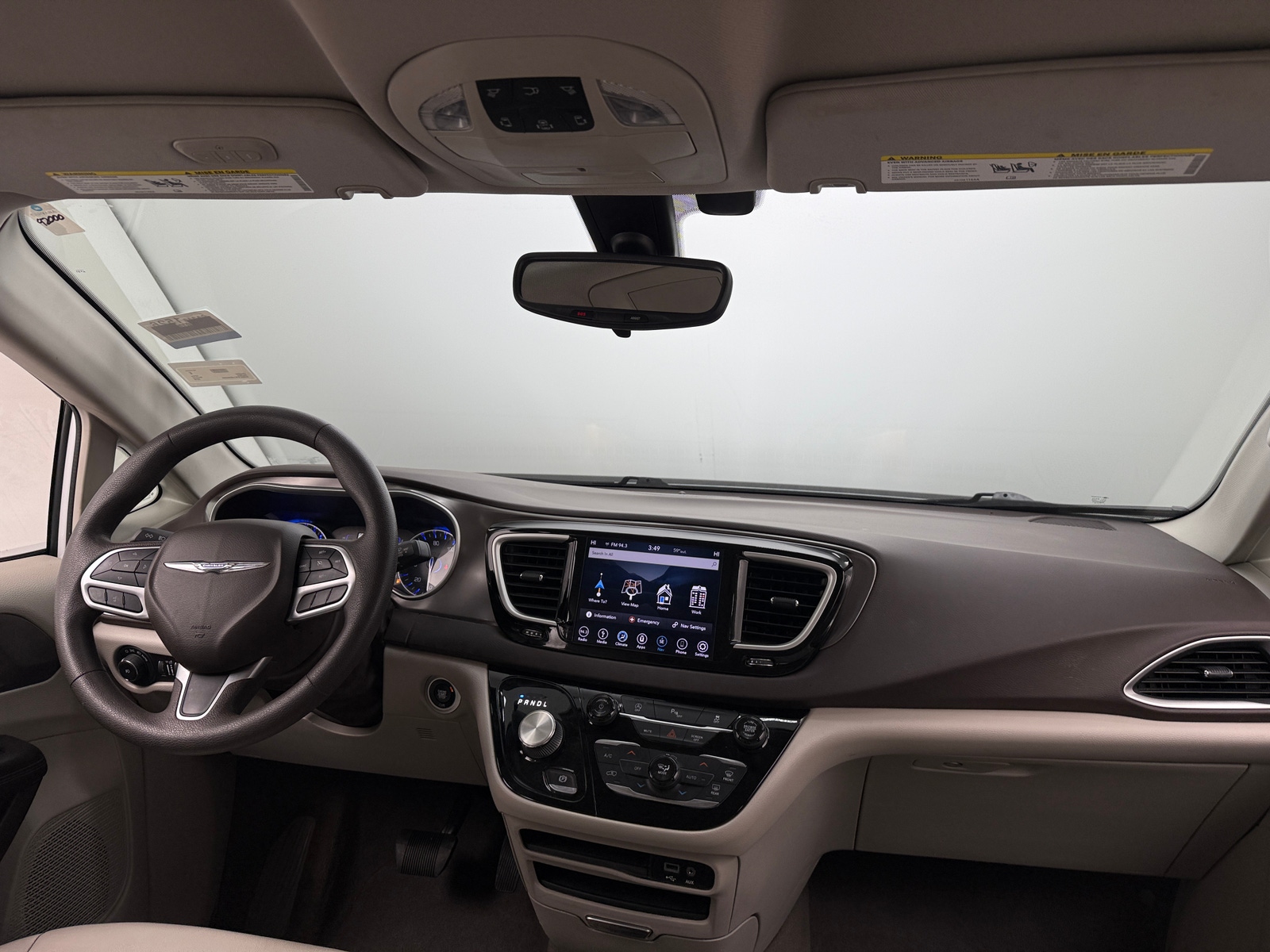 Thumbnail: 2018 Chrysler Pacifica - 3