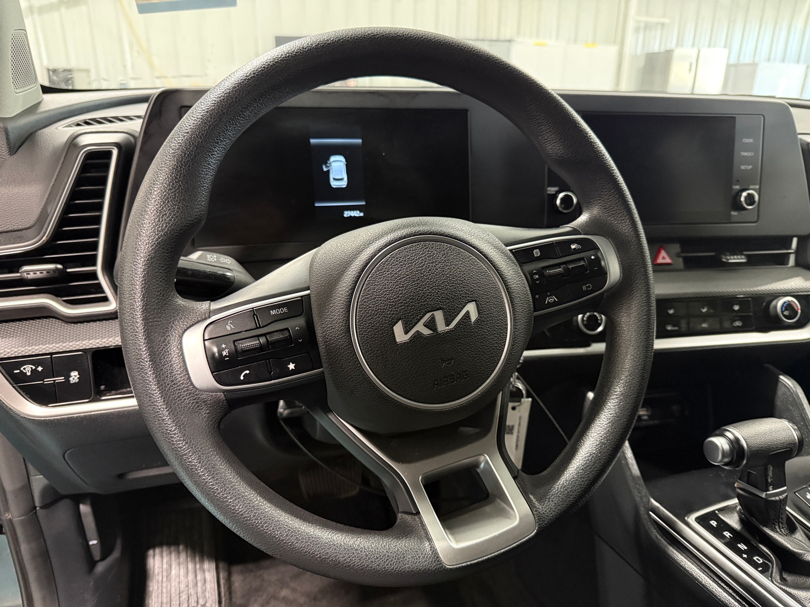 Thumbnail: 2025 Kia Sportage - 5