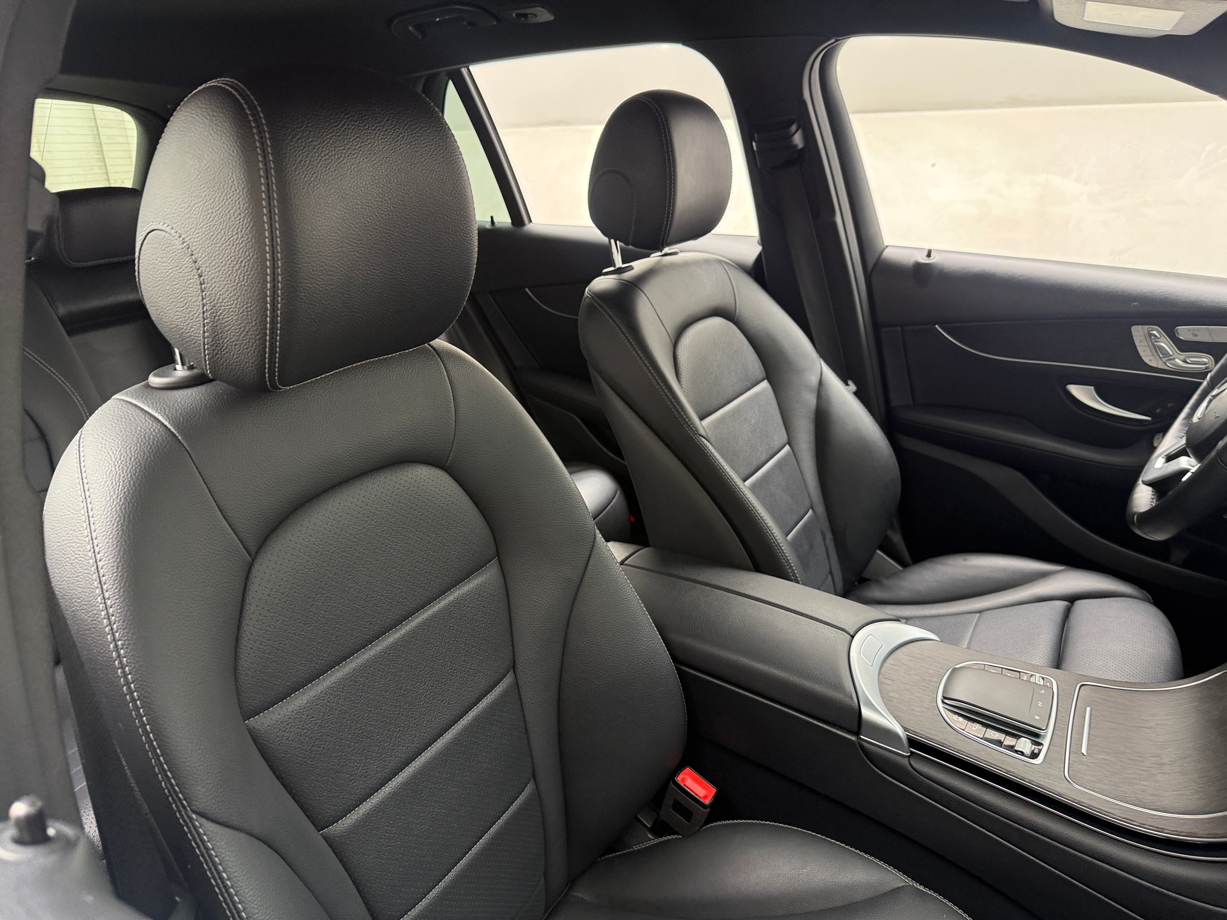 2021 Mercedes-Benz GLC
