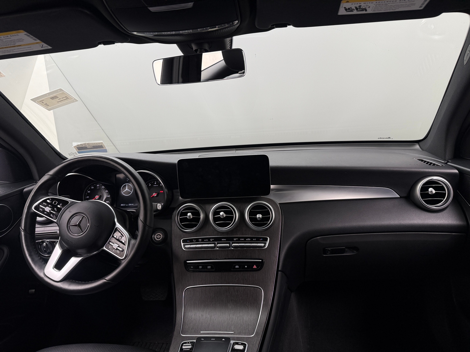 Thumbnail: 2021 Mercedes-Benz GLC - 2