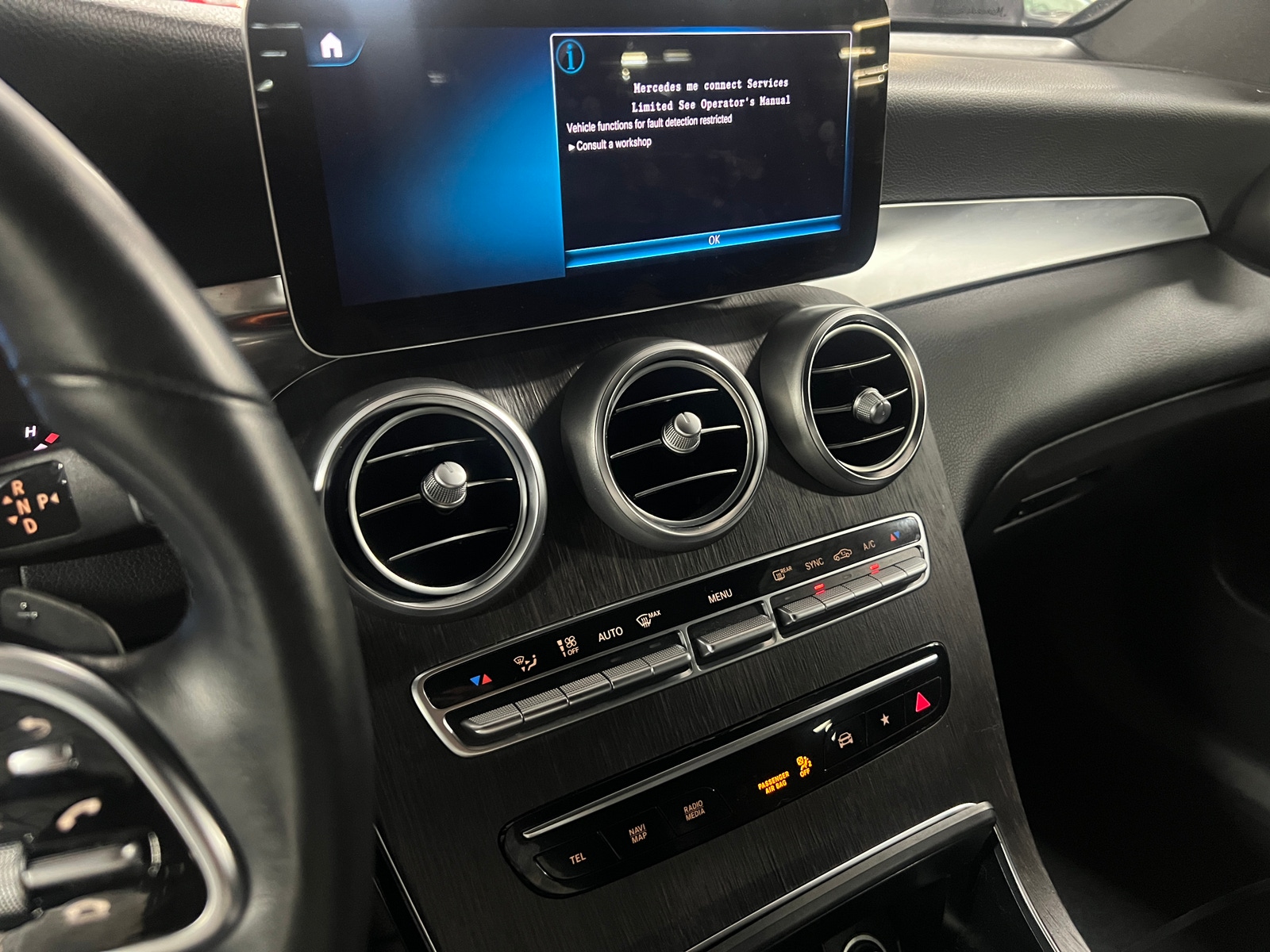 Thumbnail: 2021 Mercedes-Benz GLC - 3