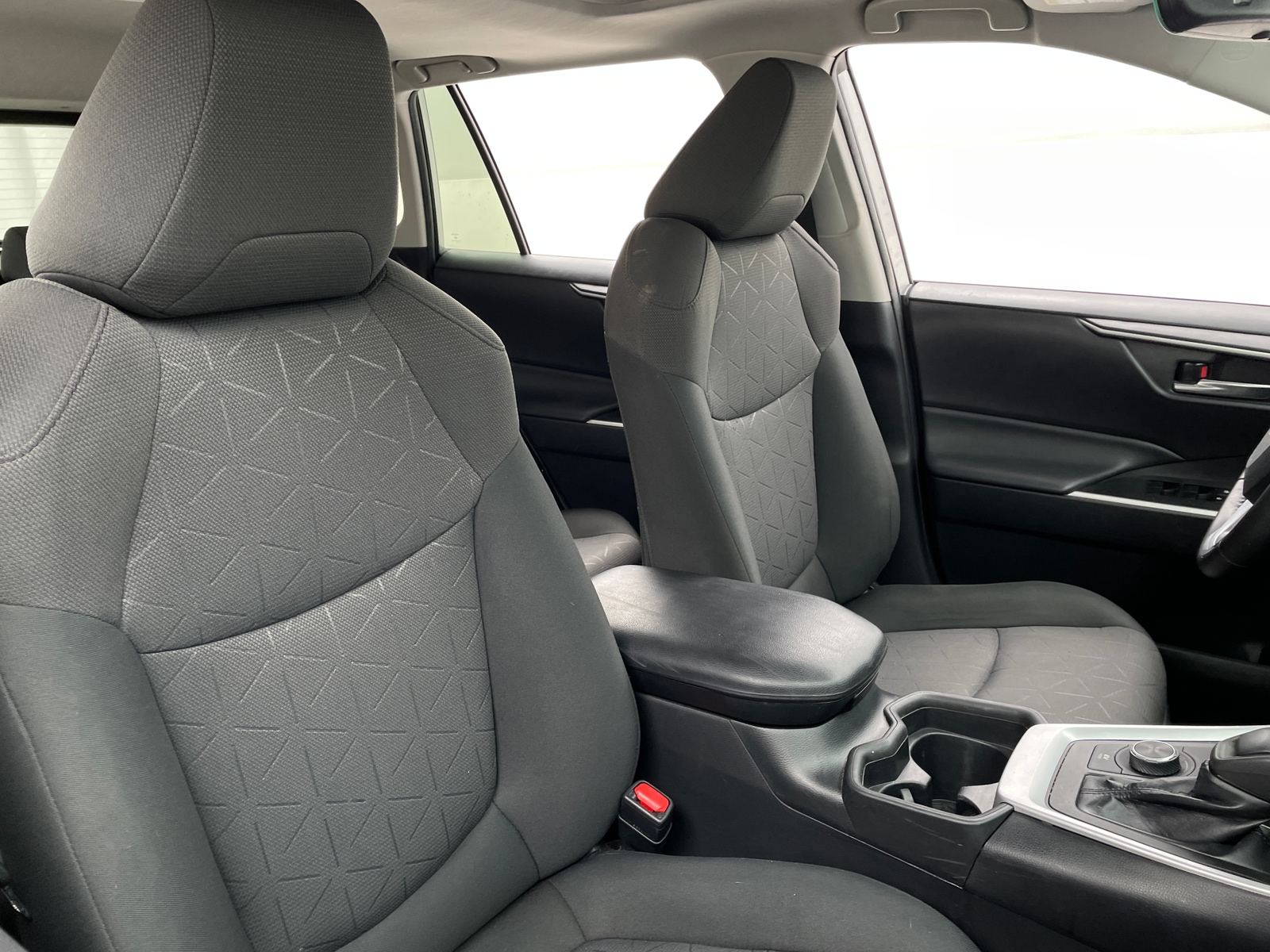 Thumbnail: 2019 Toyota RAV4 - 2