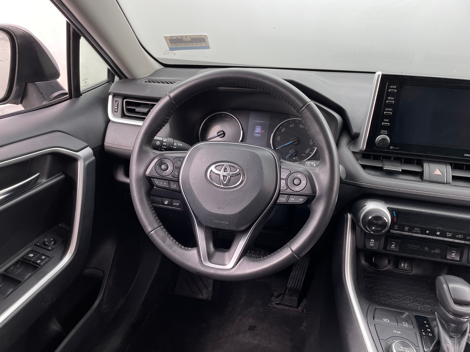 Thumbnail: 2019 Toyota RAV4 - 5
