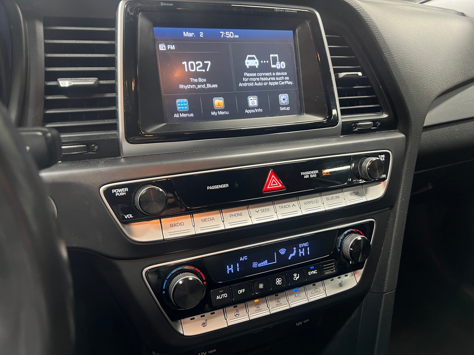 Thumbnail: 2019 Hyundai Sonata - 4