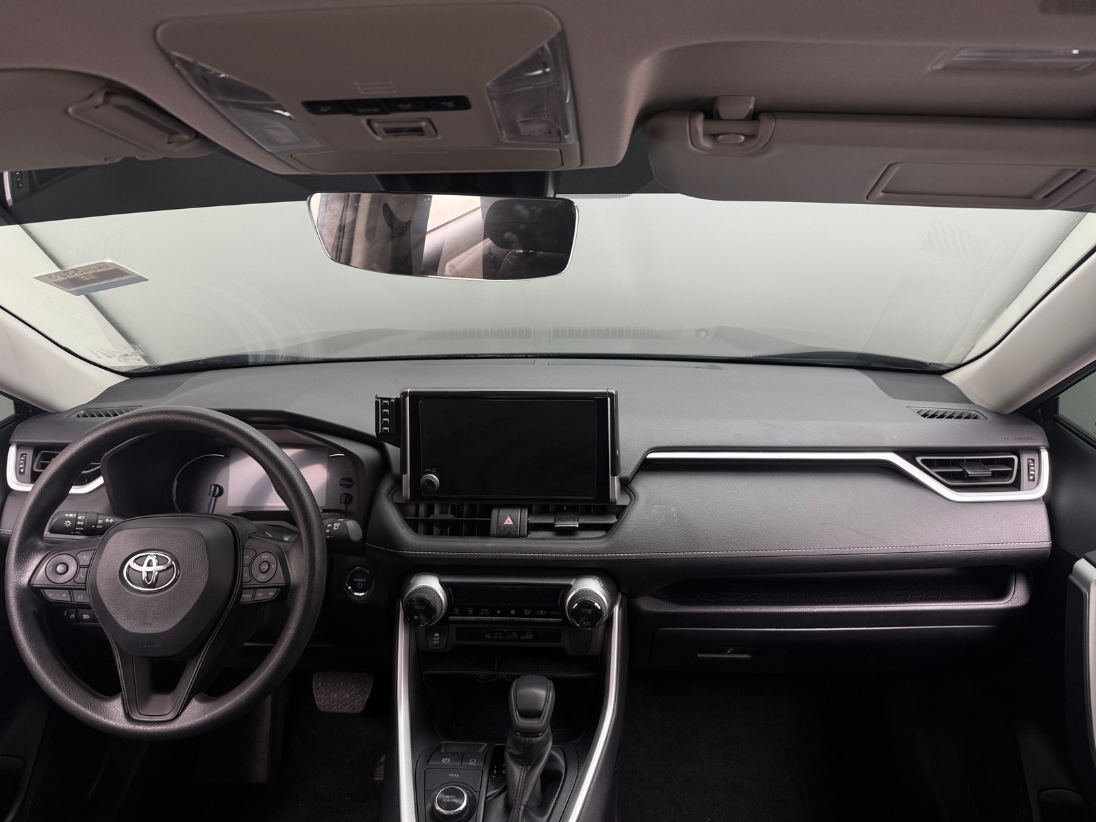 Thumbnail: 2025 Toyota RAV4 - 3