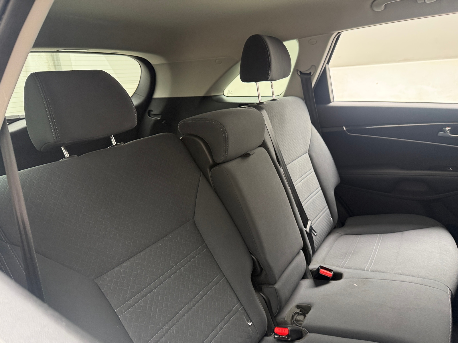 Thumbnail: 2018 Kia Sorento - 6