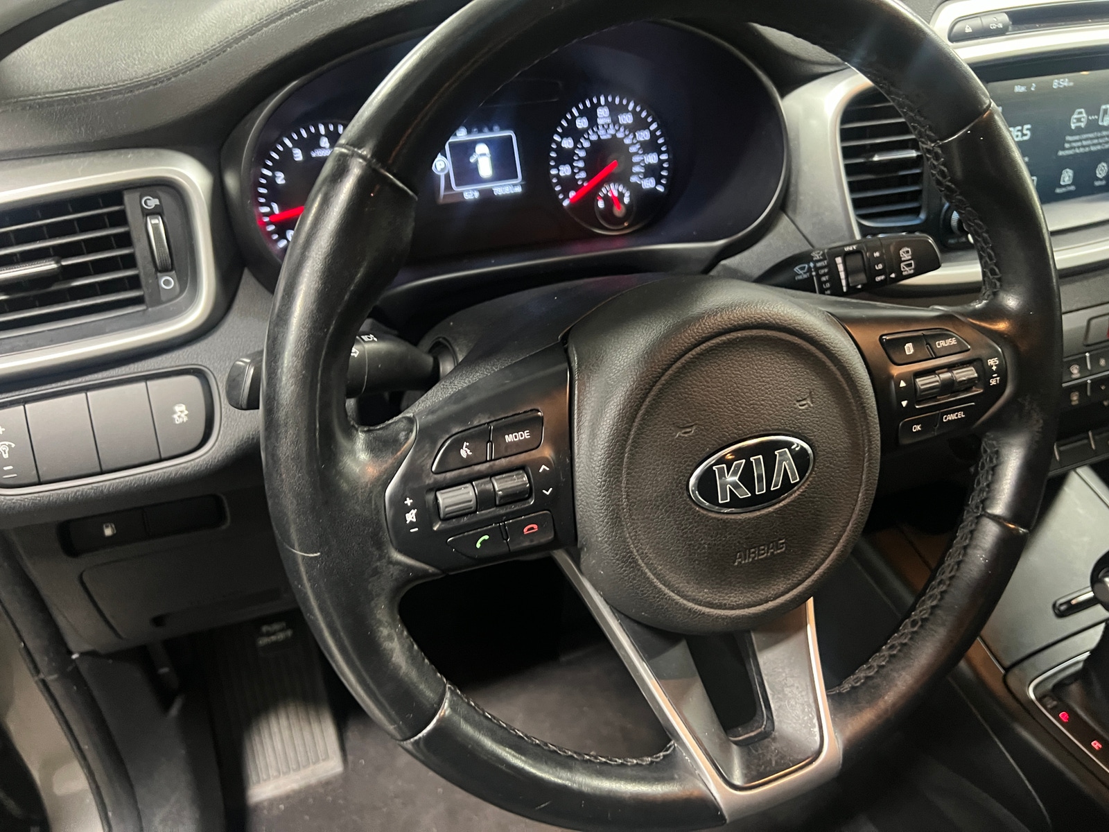 Thumbnail: 2018 Kia Sorento - 5