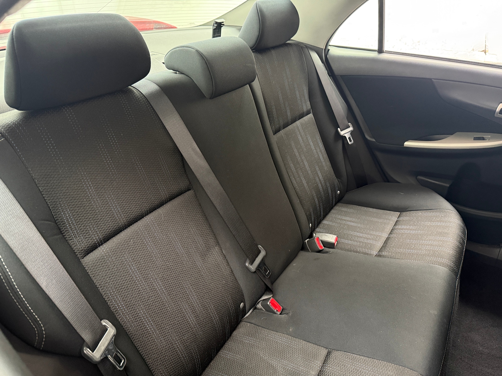 Thumbnail: 2013 Toyota Corolla - 6