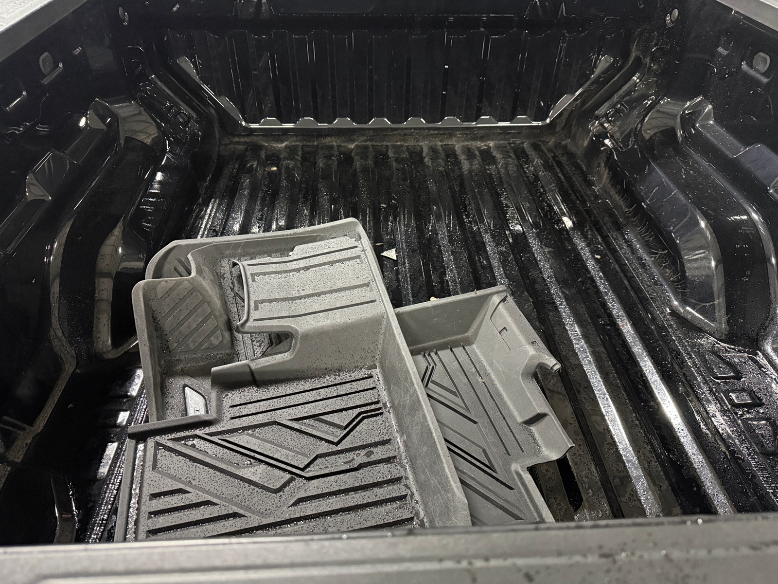 Thumbnail: 2024 Chevrolet Colorado - 7