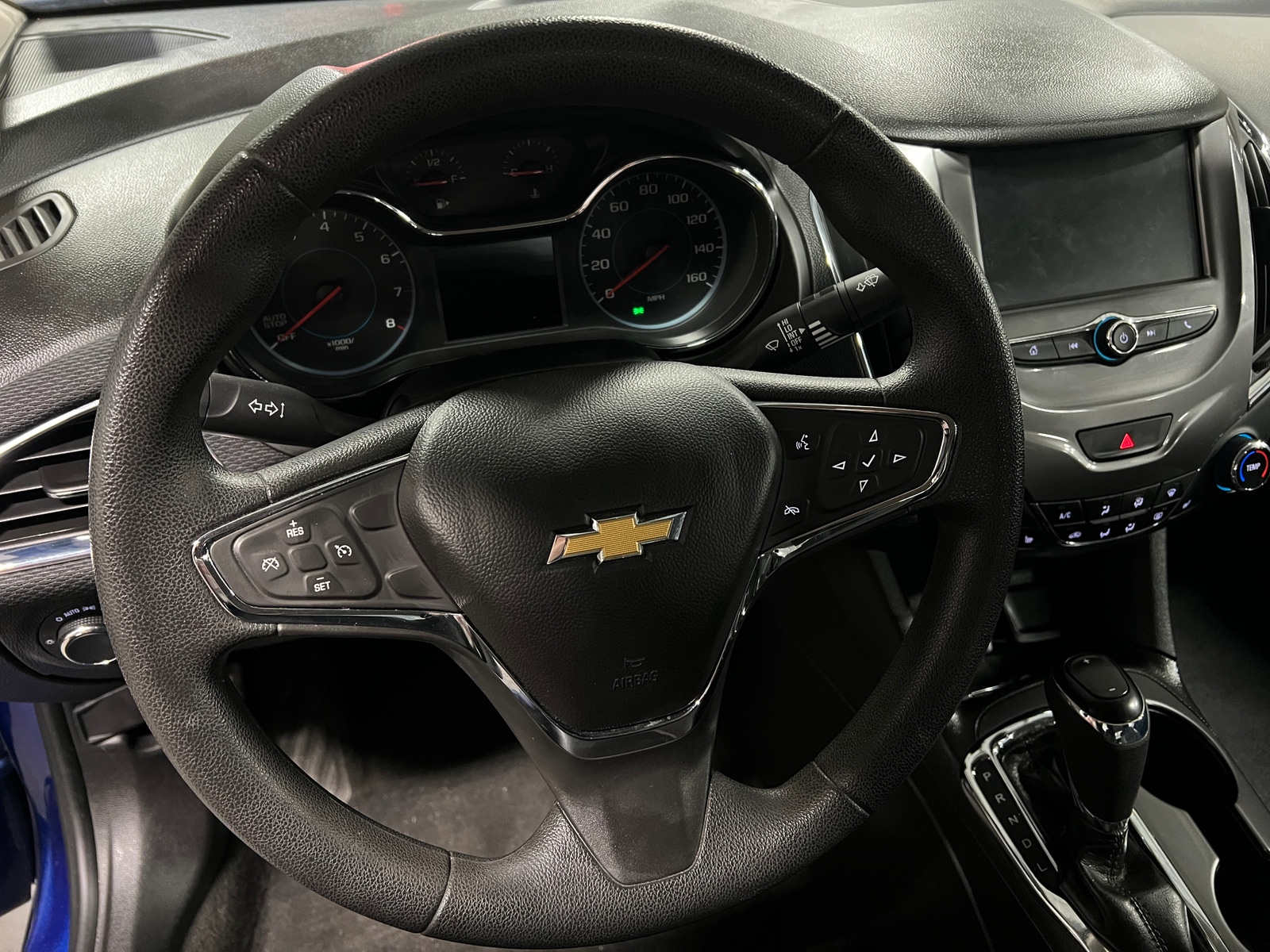 Thumbnail: 2018 Chevrolet Cruze - 5