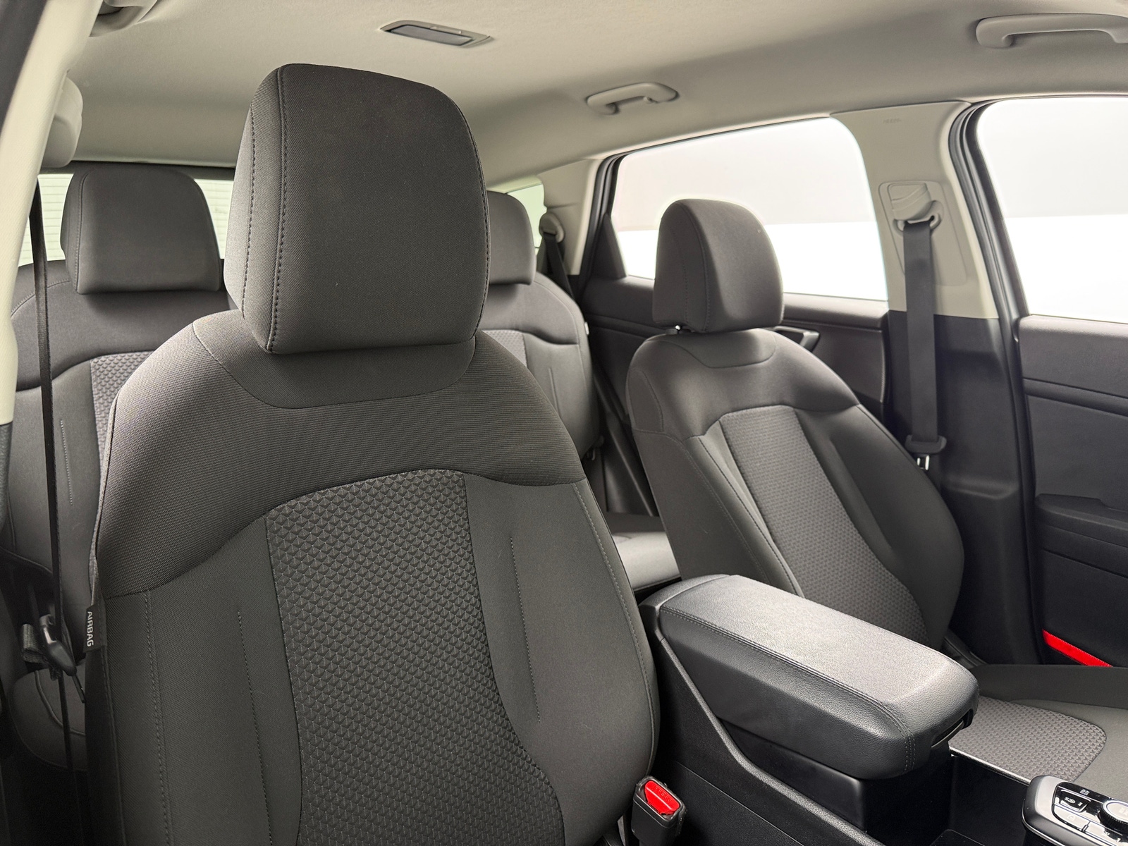 Thumbnail: 2025 Kia Sportage - 2