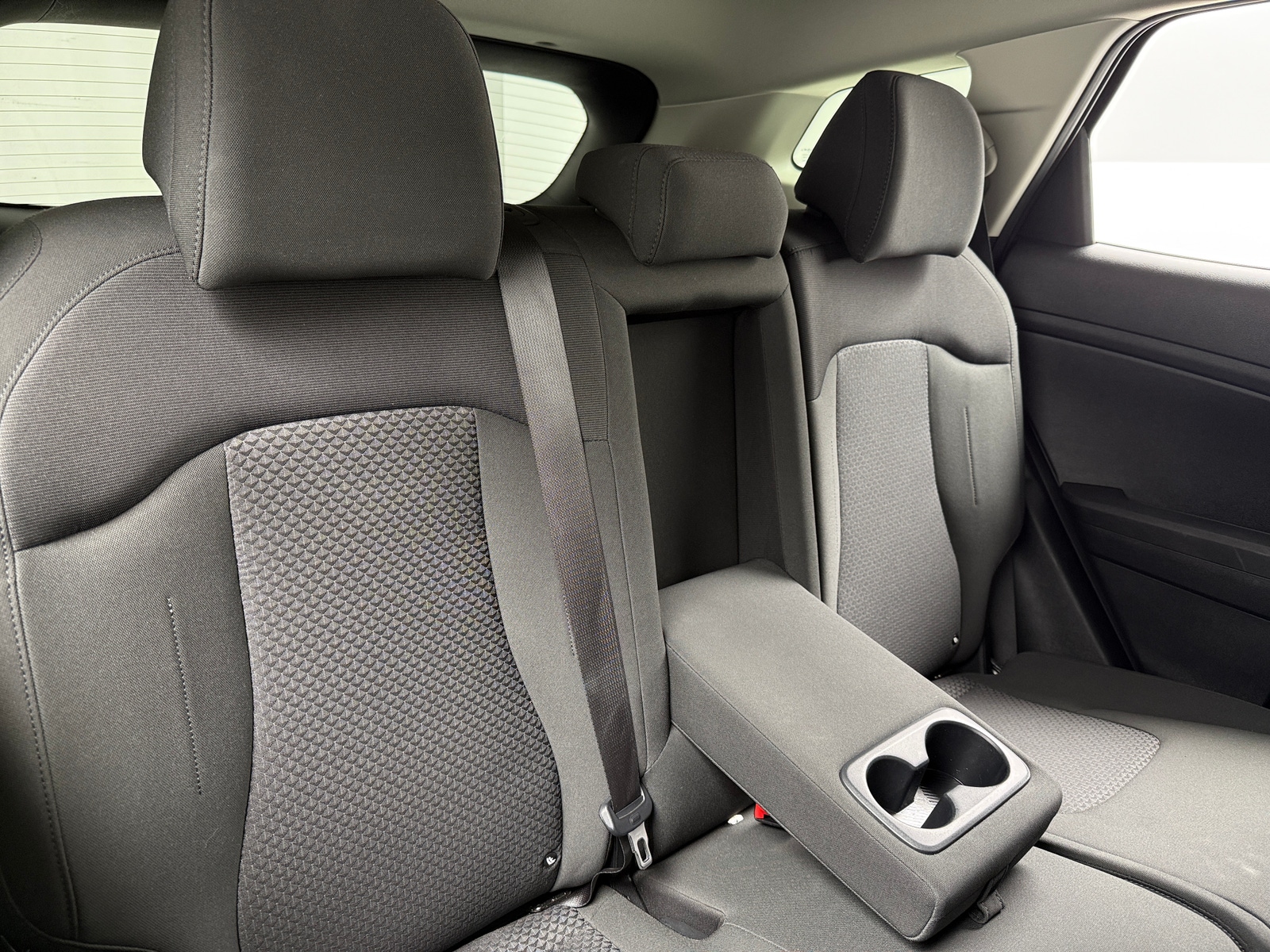 Thumbnail: 2025 Kia Sportage - 6