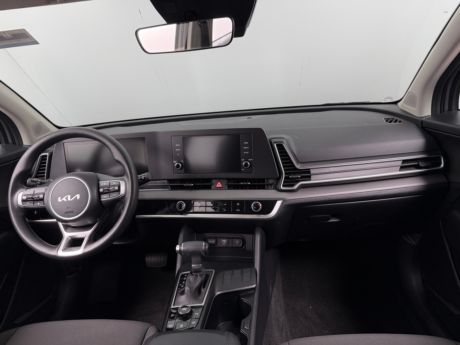 Thumbnail: 2025 Kia Sportage - 3