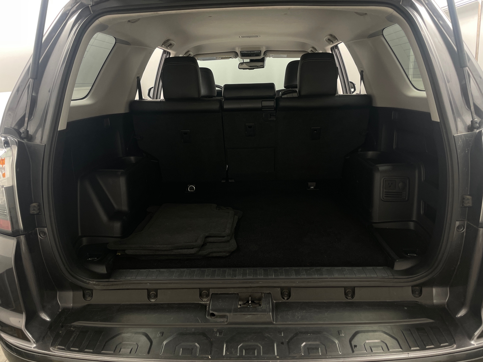 Thumbnail: 2023 Toyota 4Runner - 6