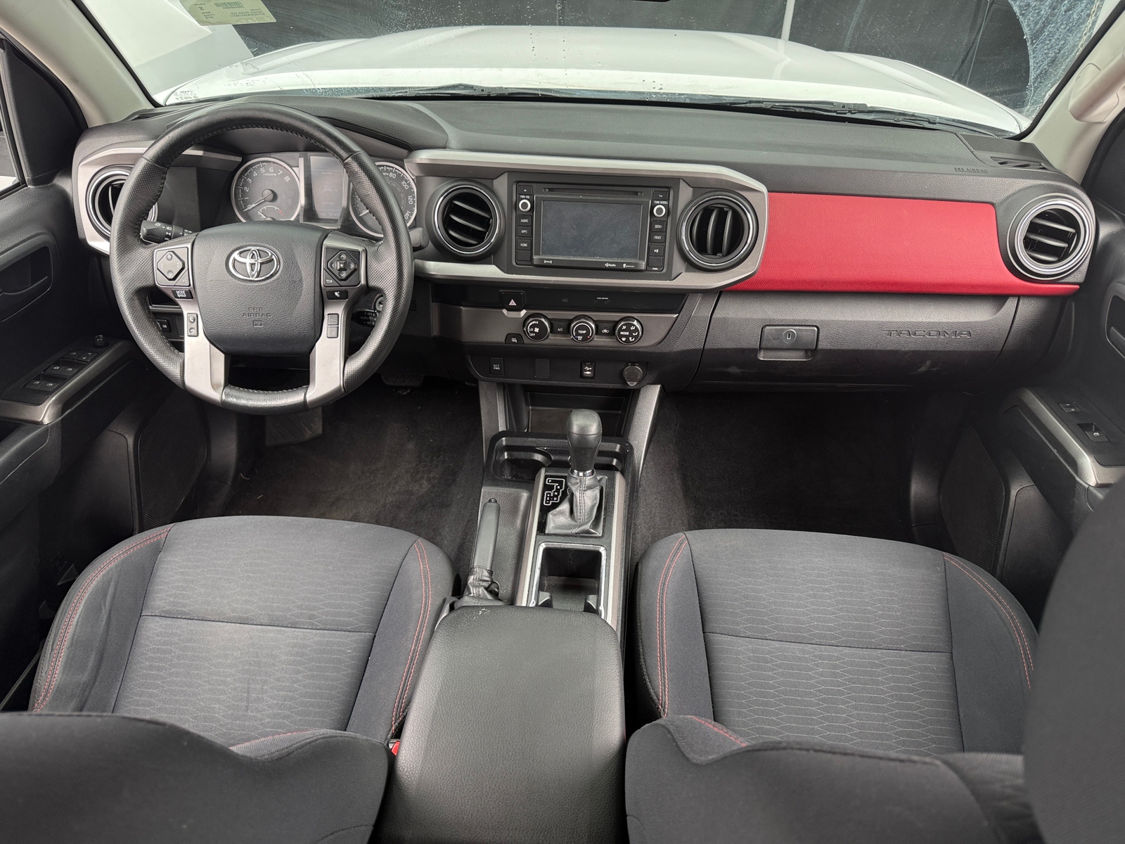 Thumbnail: 2019 Toyota Tacoma - 3