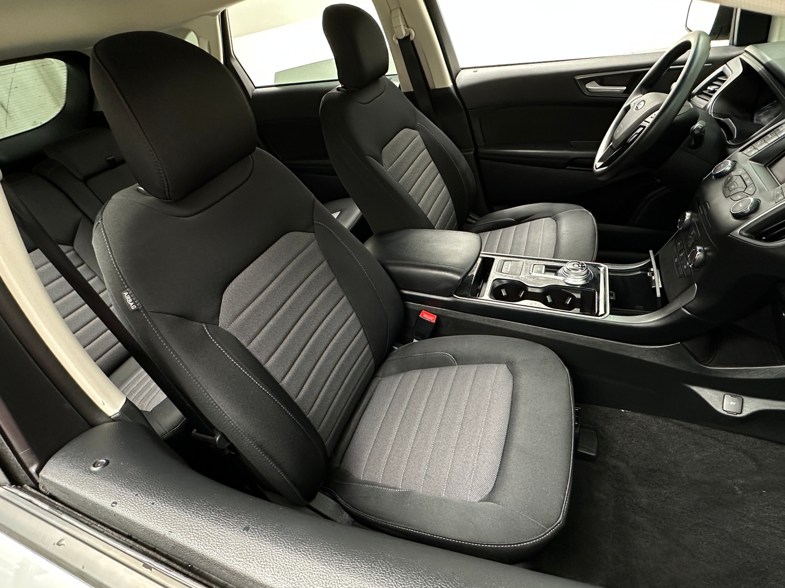 Thumbnail: 2019 Ford Edge - 2