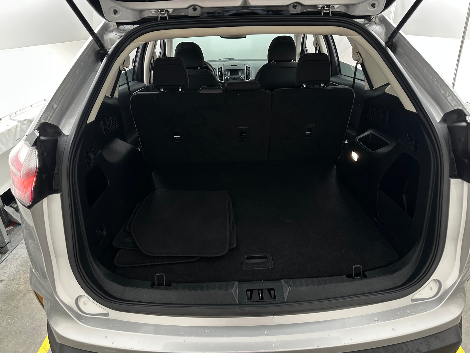 Thumbnail: 2019 Ford Edge - 7