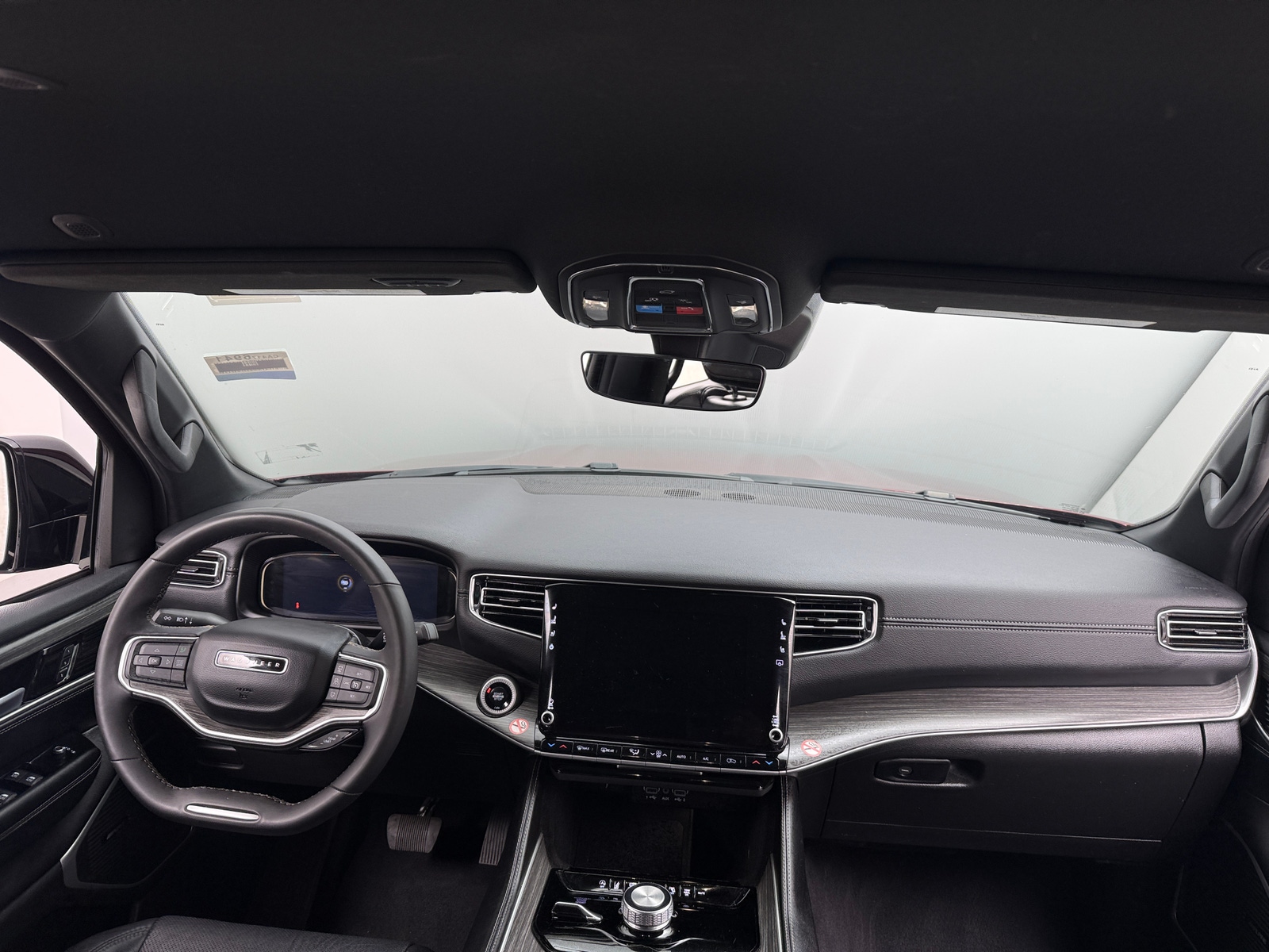 Thumbnail: 2024 Jeep Wagoneer - 2