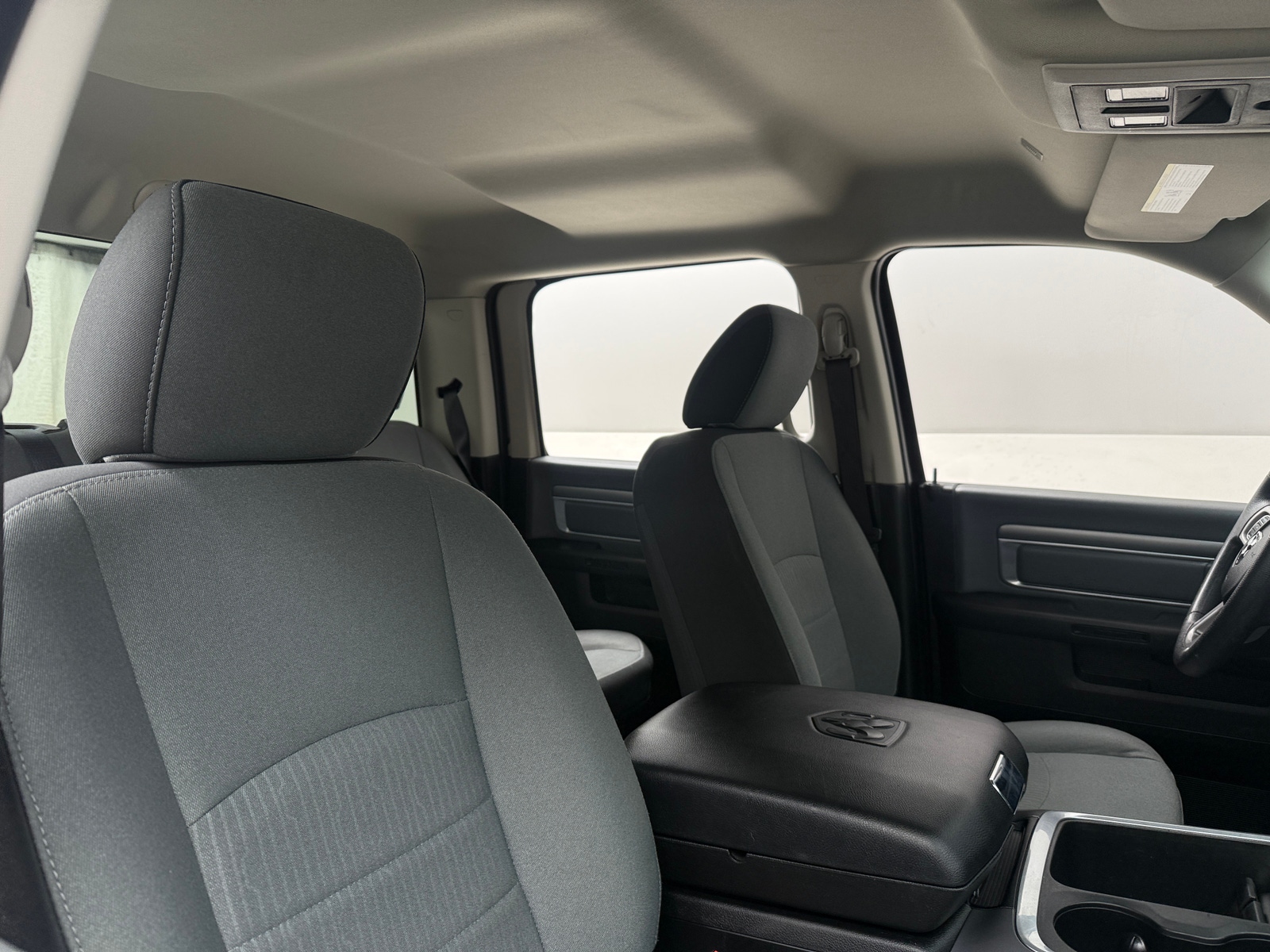 Thumbnail: 2022 RAM 1500 Classic - 2