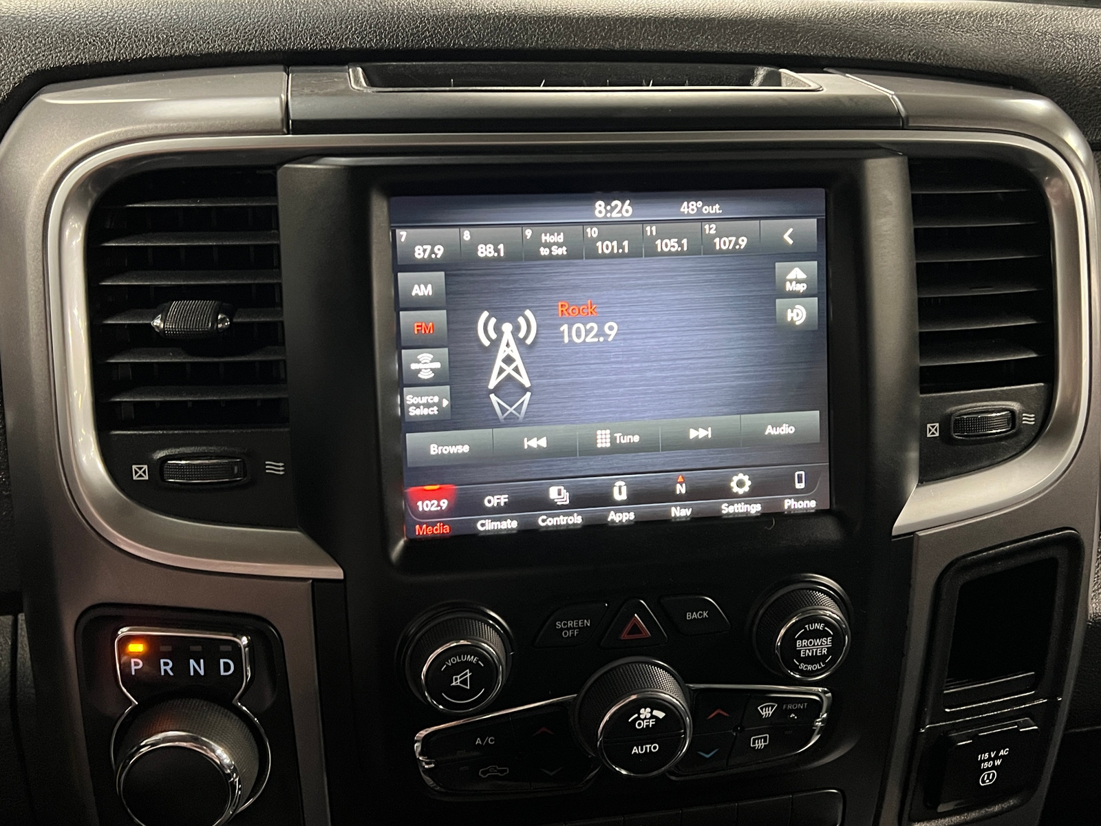 Thumbnail: 2022 RAM 1500 Classic - 4