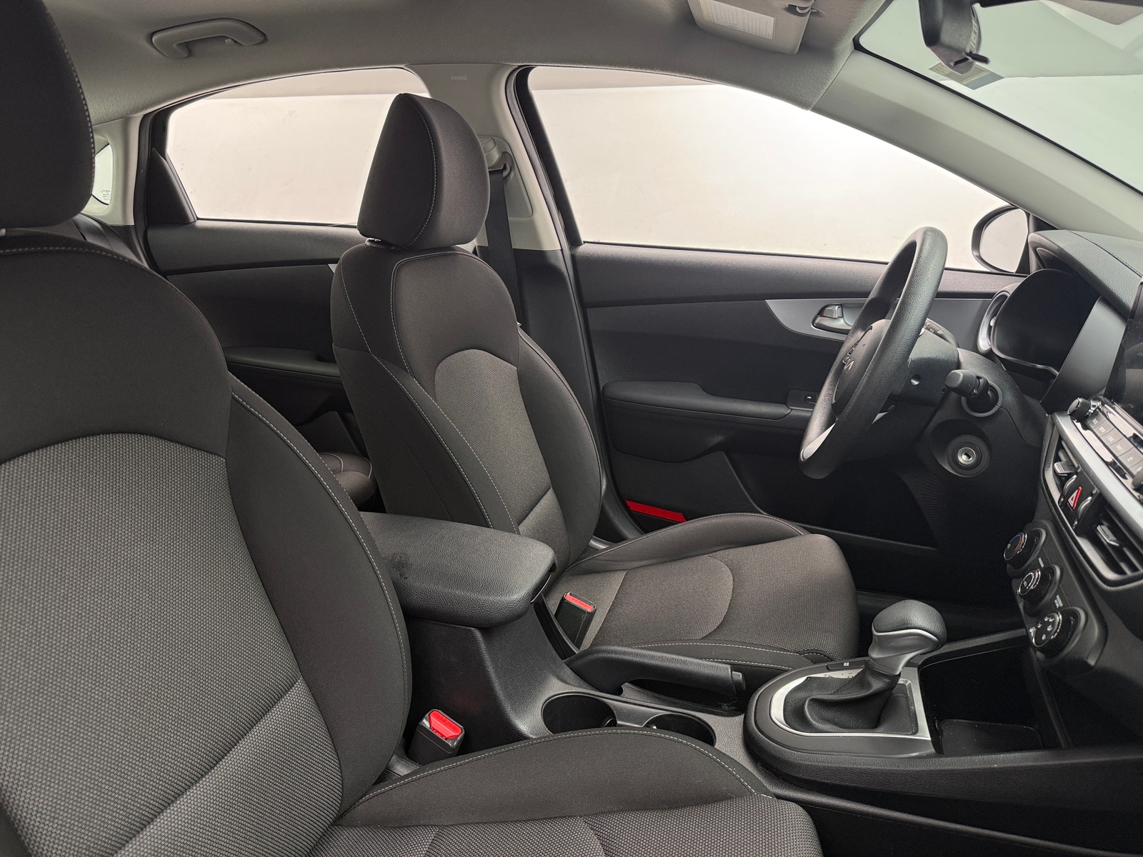 Thumbnail: 2024 Kia Forte - 2