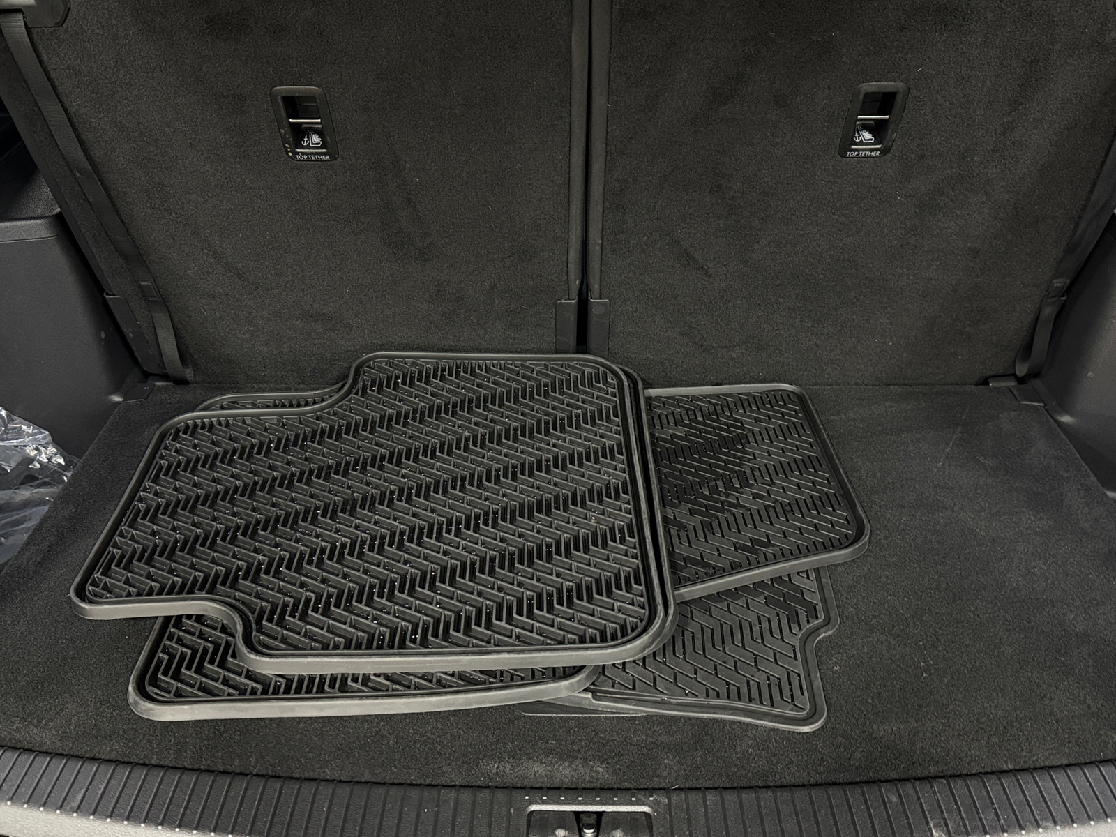 Thumbnail: 2025 Volkswagen Atlas - 6