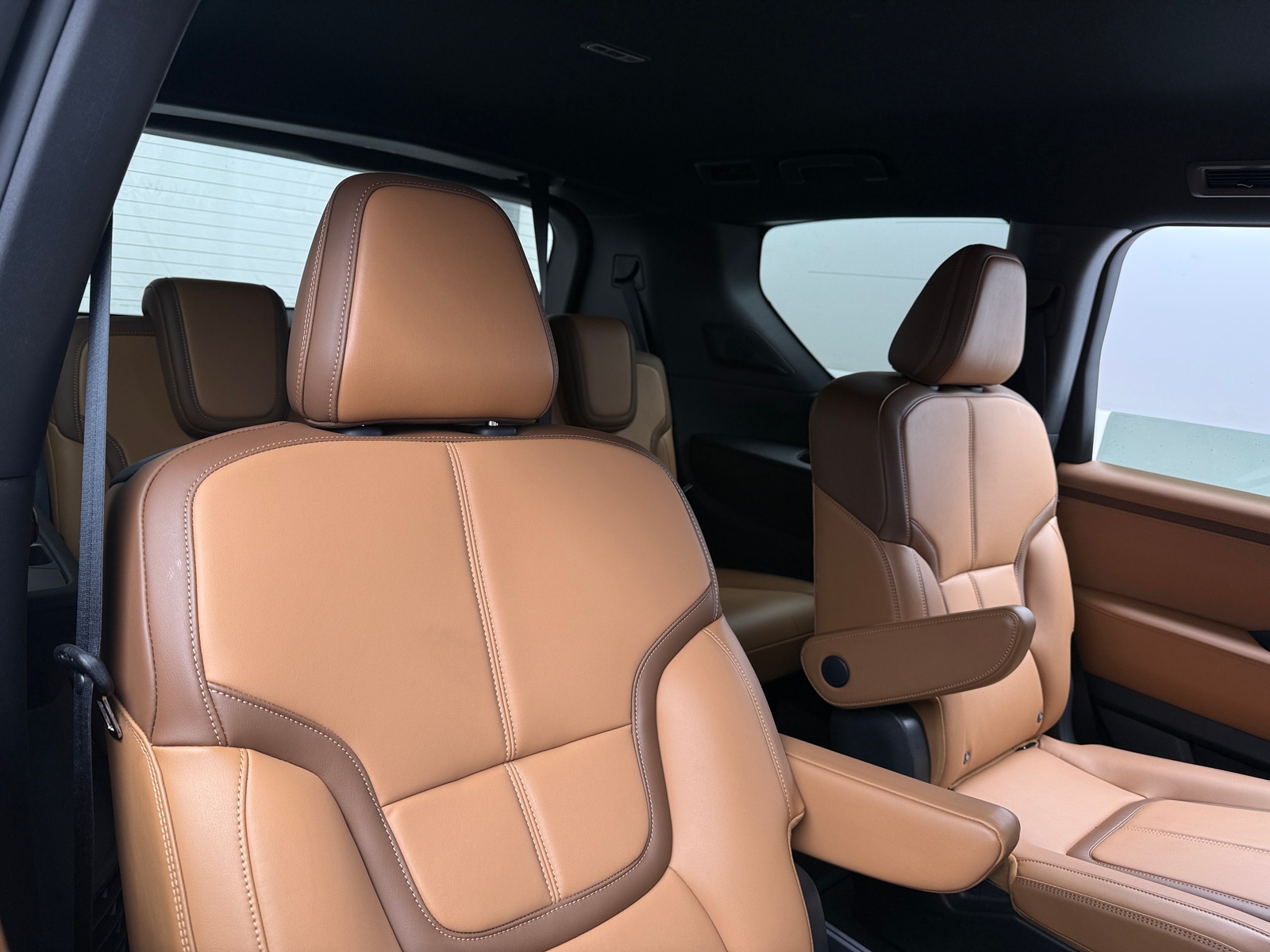 Thumbnail: 2025 Nissan Armada - 5