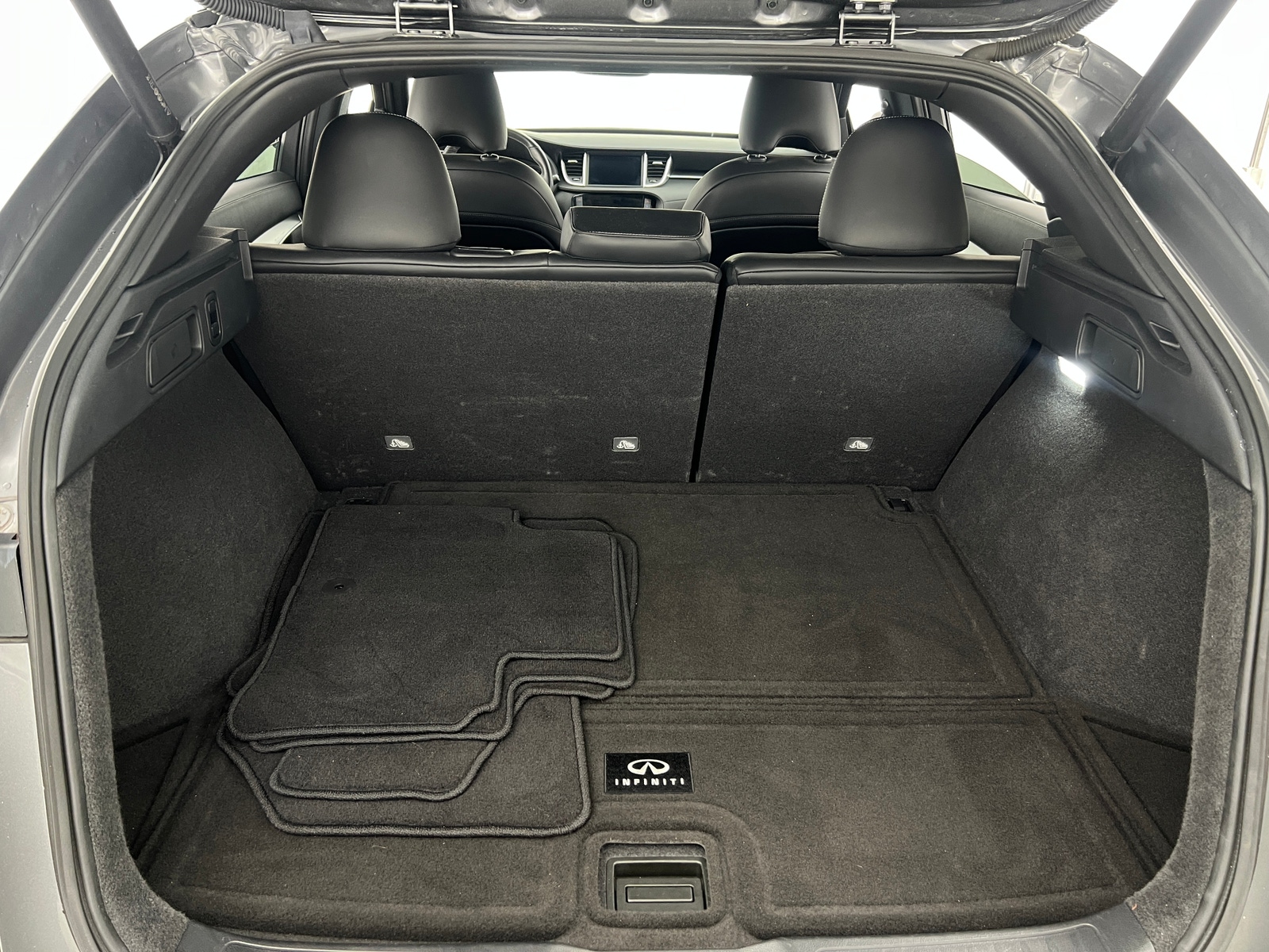 Thumbnail: 2023 INFINITI QX55 - 6