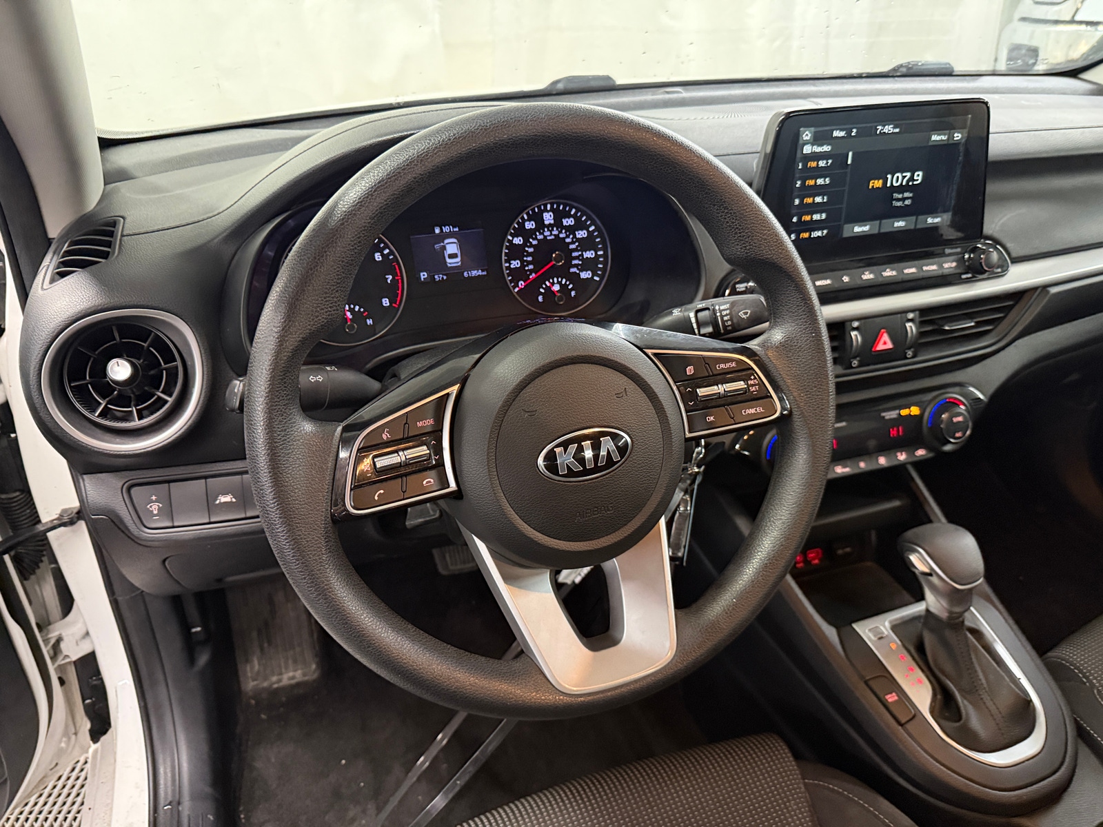 Thumbnail: 2019 Kia Forte - 5