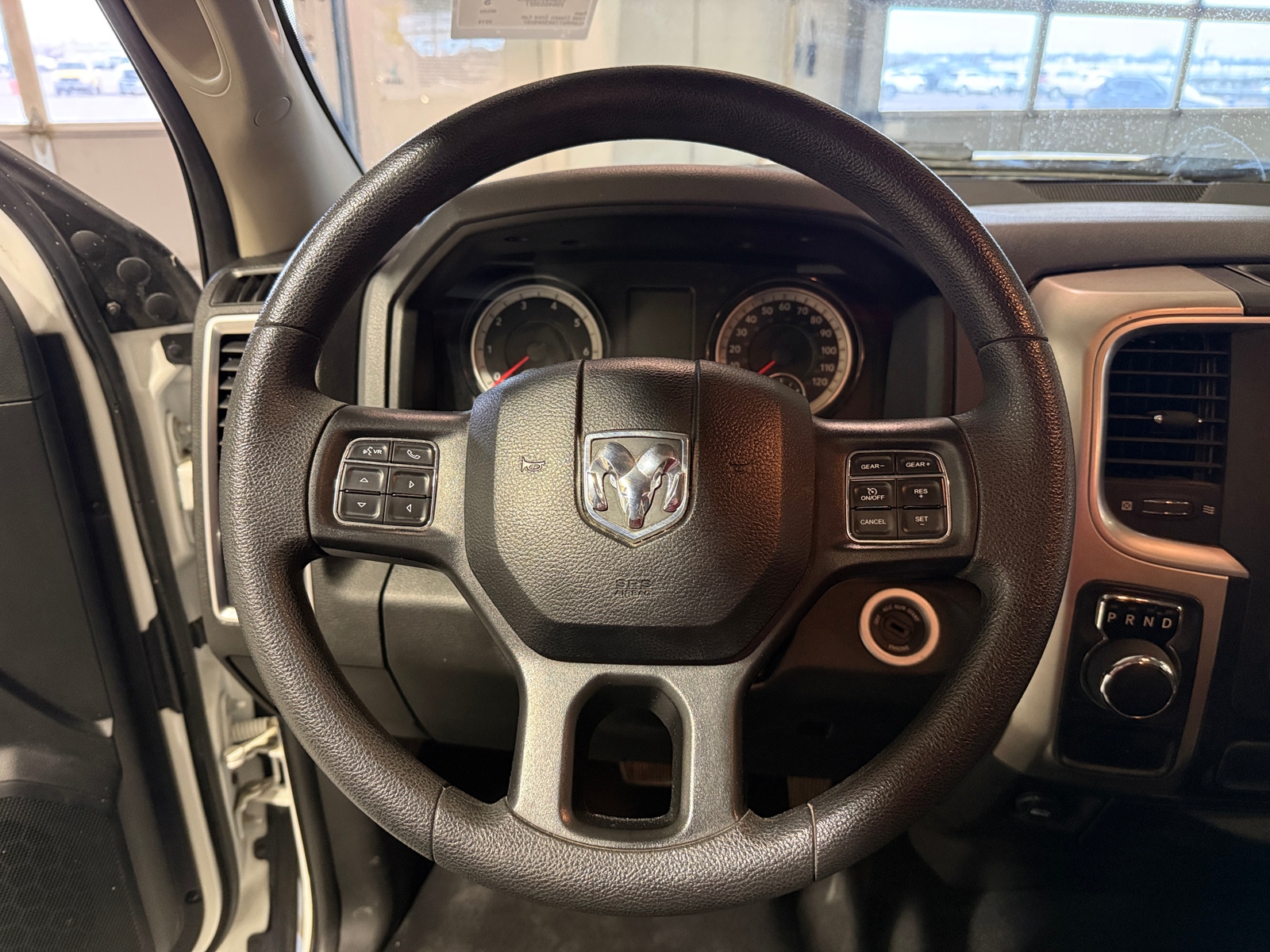 Thumbnail: 2019 RAM 1500 Classic - 5