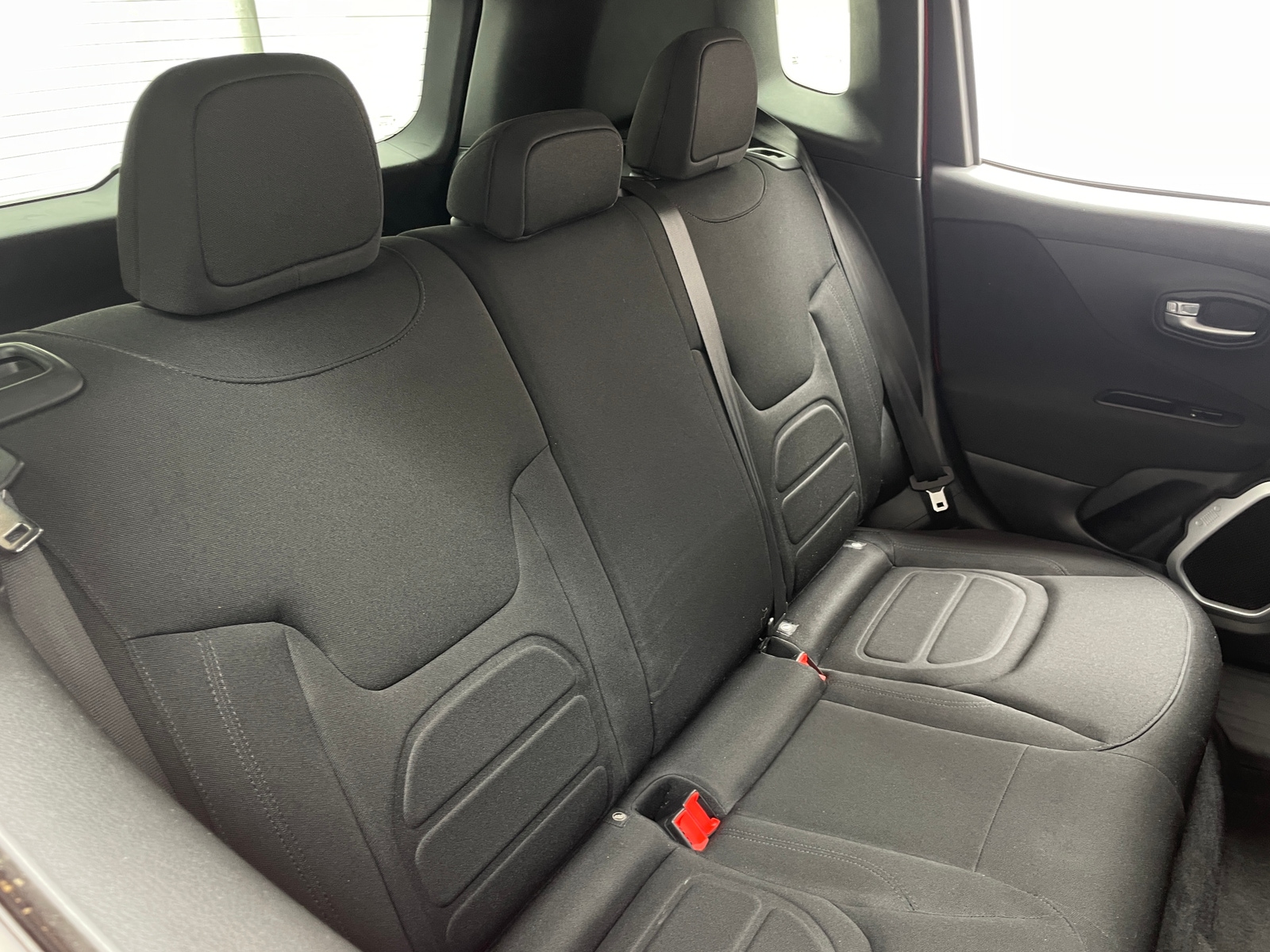 Thumbnail: 2019 Jeep Renegade - 6