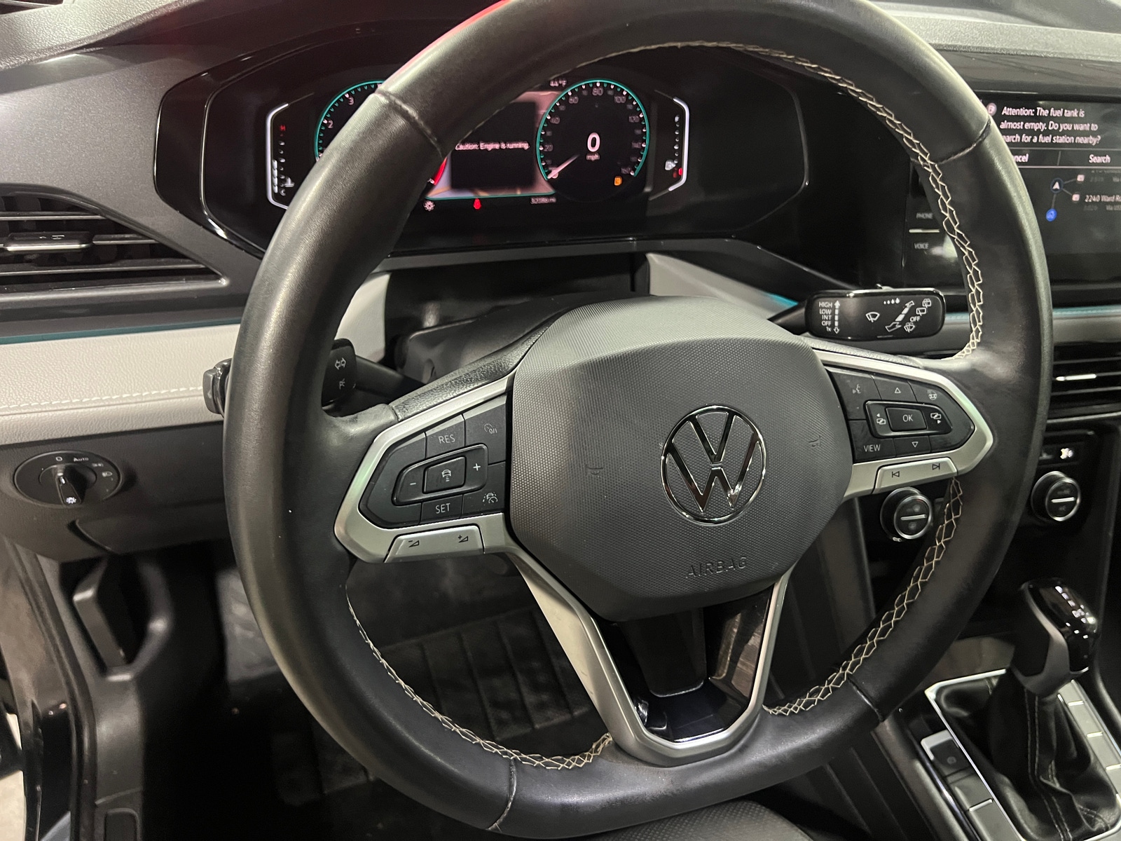 Thumbnail: 2024 Volkswagen Taos - 4