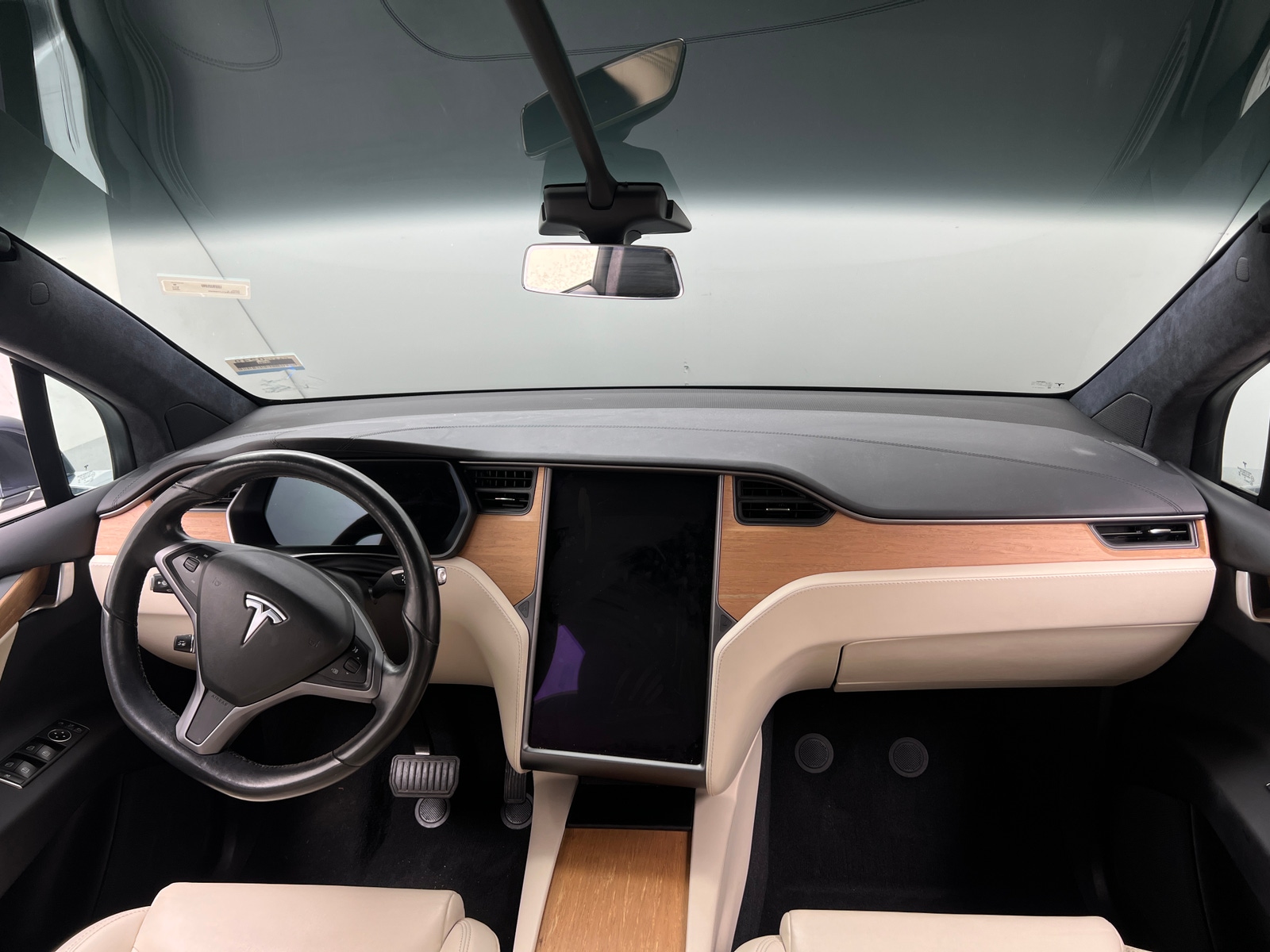 Thumbnail: 2020 Tesla Model X - 2