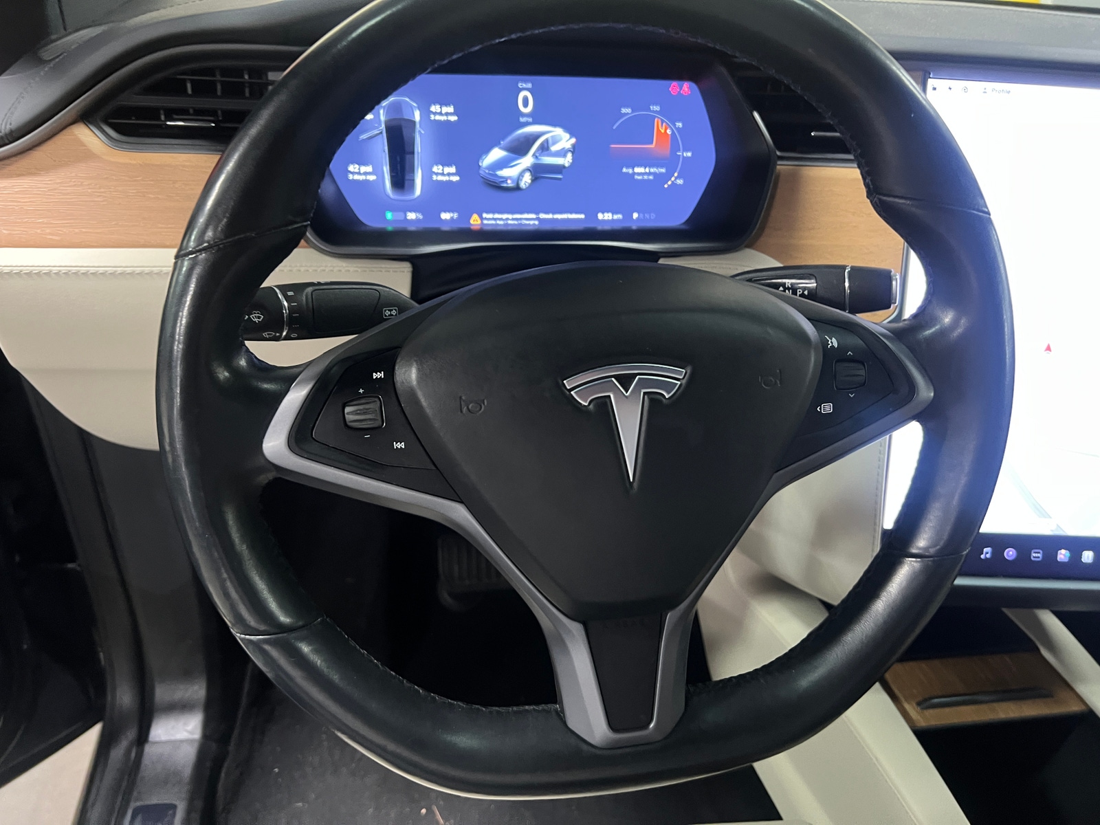 Thumbnail: 2020 Tesla Model X - 4