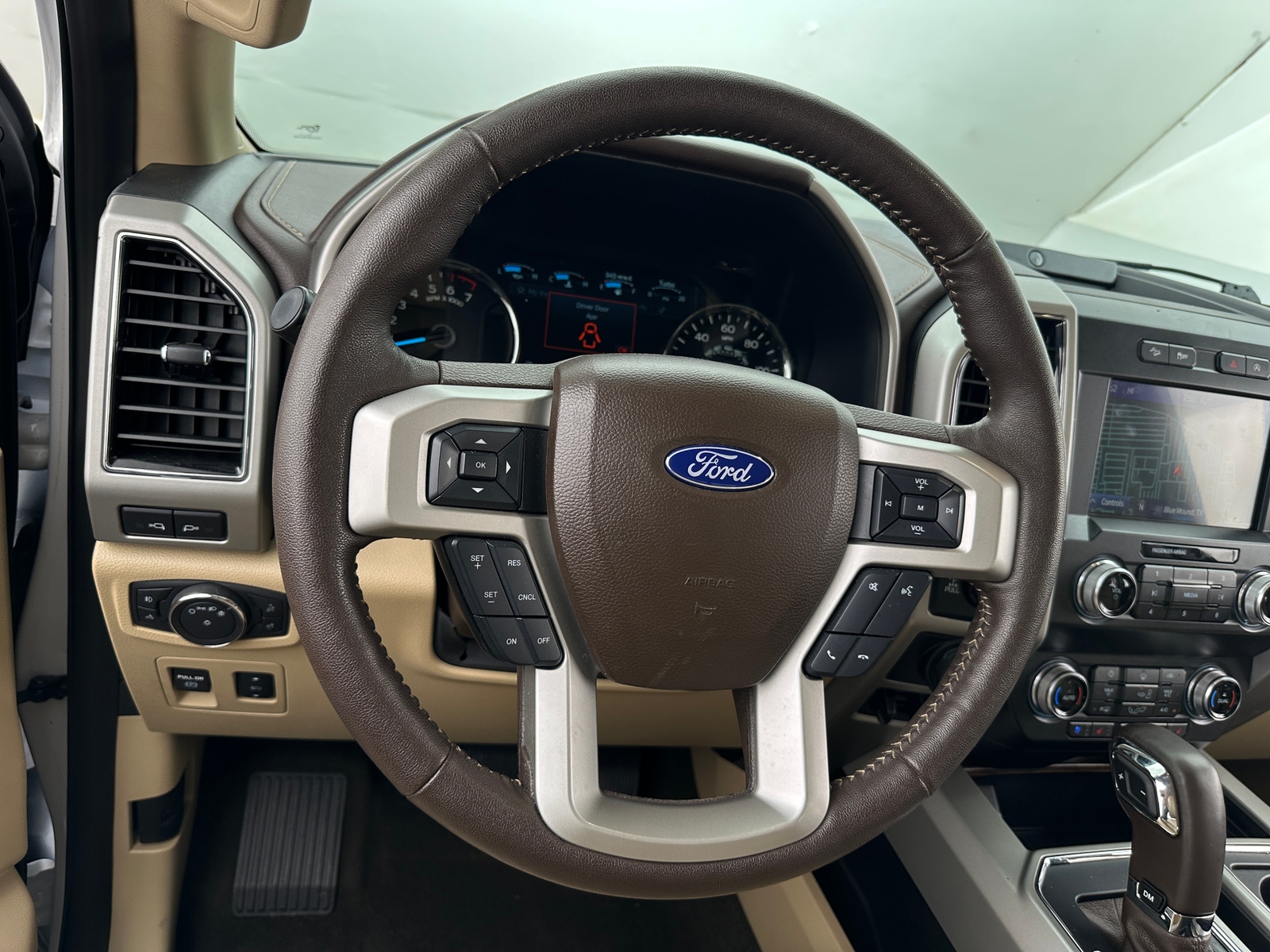 Thumbnail: 2019 Ford Econoline - 4